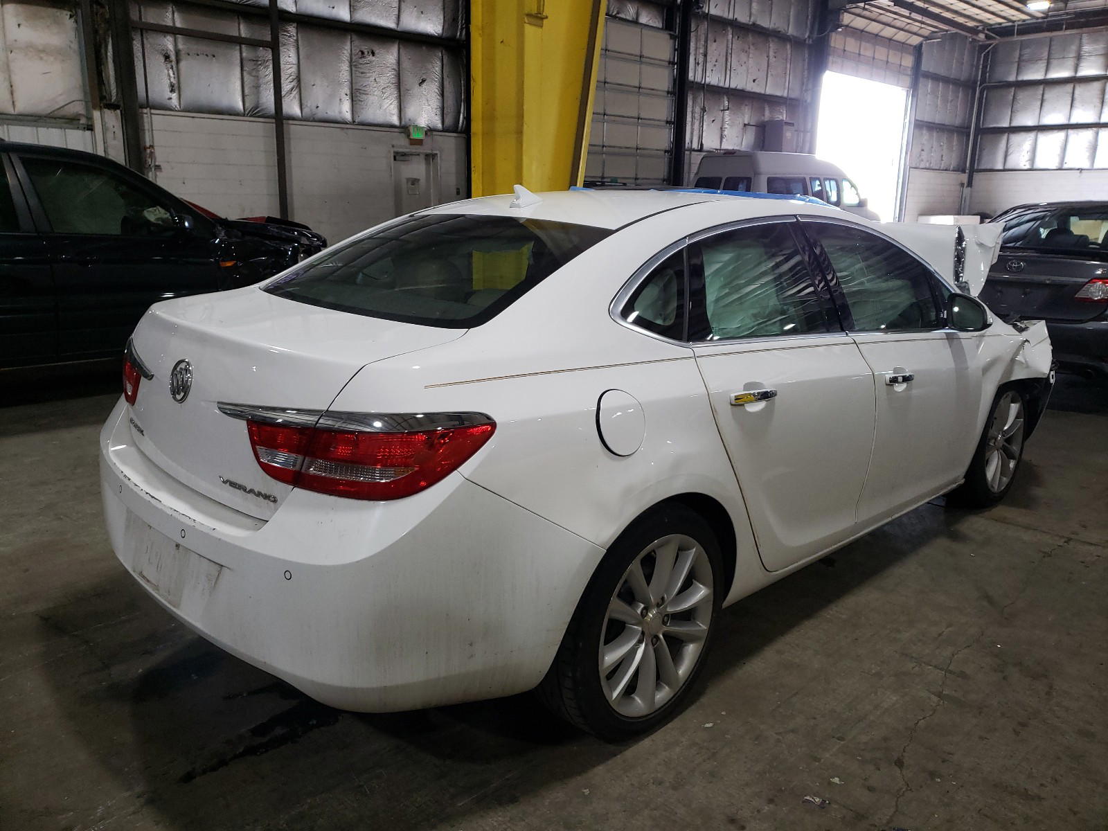 Photo 4 from auction – 2012 BUICK VERANO with VIN 1G4PS5SK3C4146602