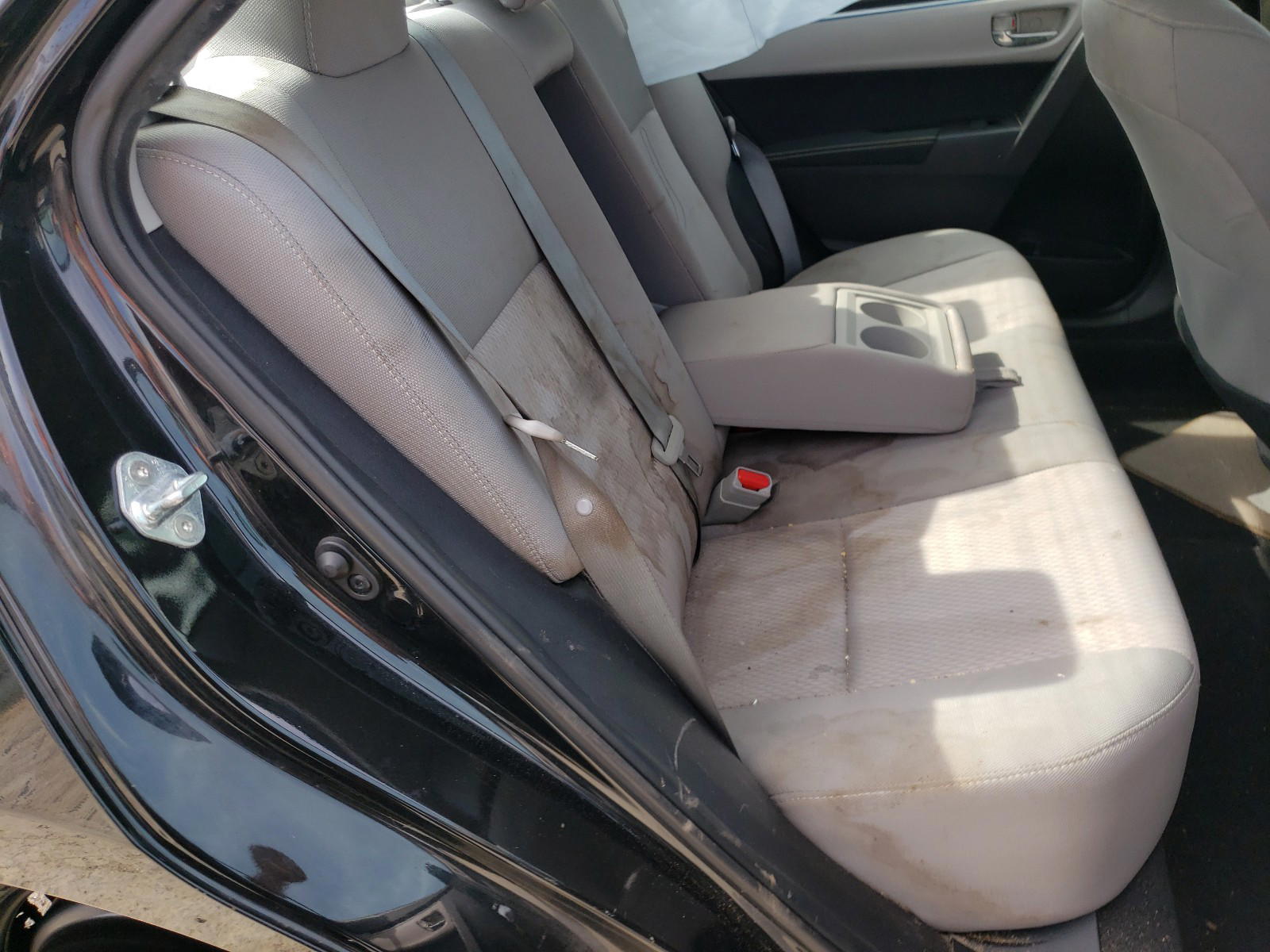 Photo 6 from auction – 2015 TOYOTA COROLLA L with VIN 2T1BURHE9FC359685