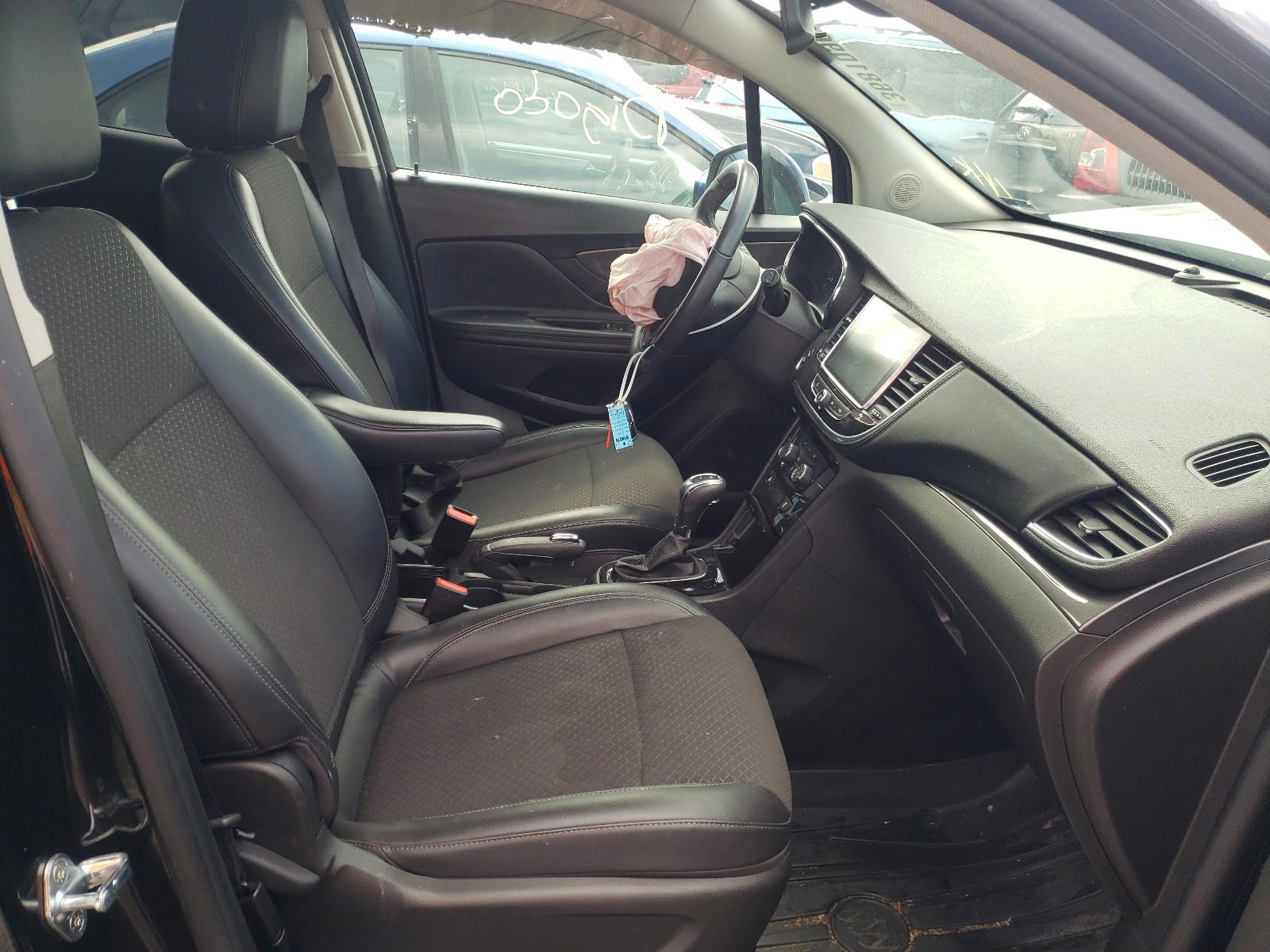 Photo 5 from auction – 2019 BUICK ENCORE PRE with VIN KL4CJASB0KB704084