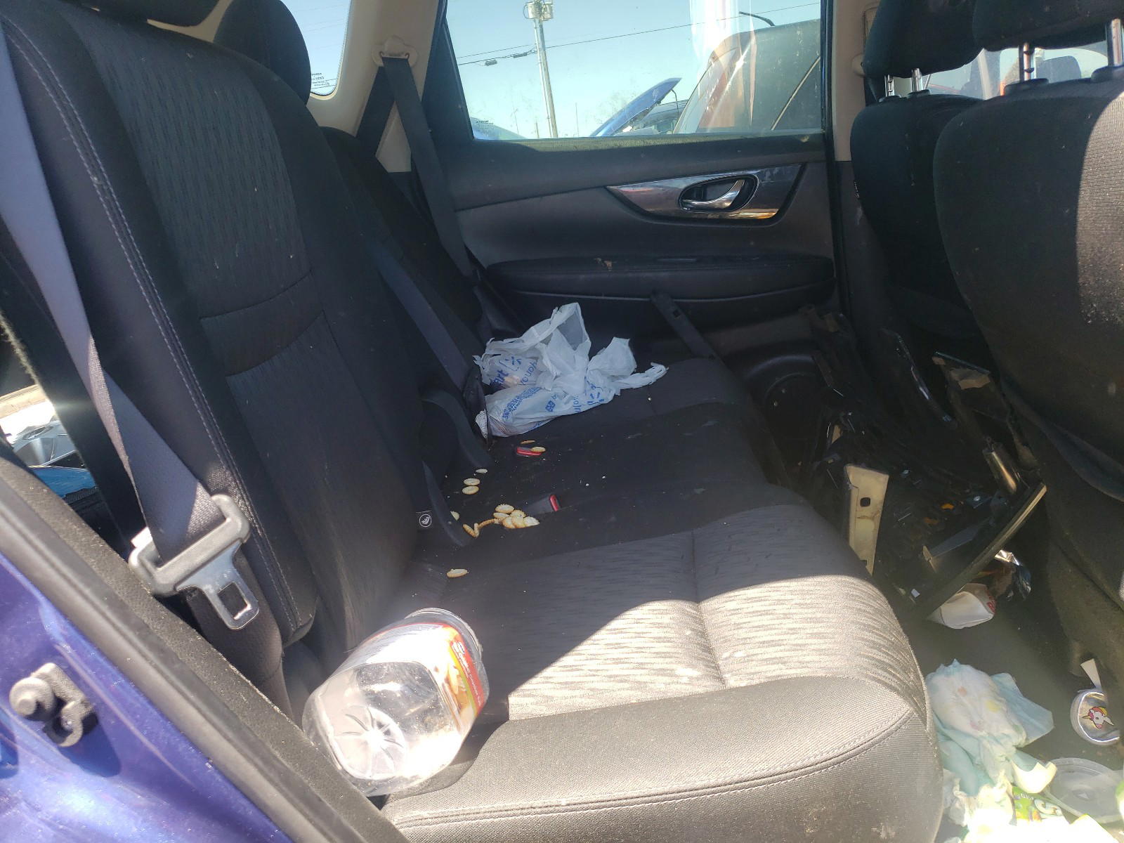 Photo 6 from auction – 2018 NISSAN ROGUE S with VIN KNMAT2MT6JP573554
