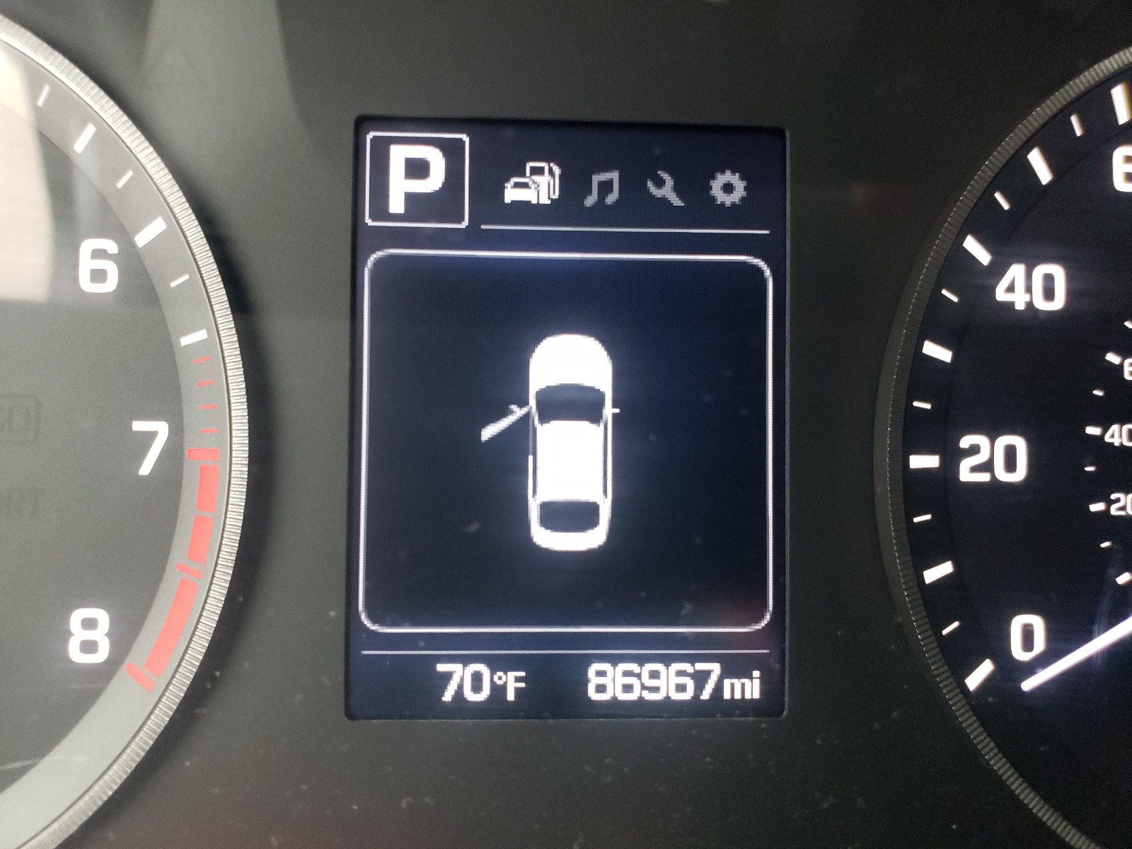 Photo 8 from auction – 2016 HYUNDAI SONATA SPO with VIN 5NPE34AF6GH432175