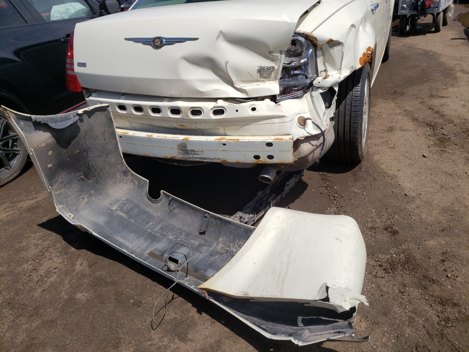 Photo 9 from auction – 2006 CHRYSLER 300C with VIN 2C3KK63H56H340924