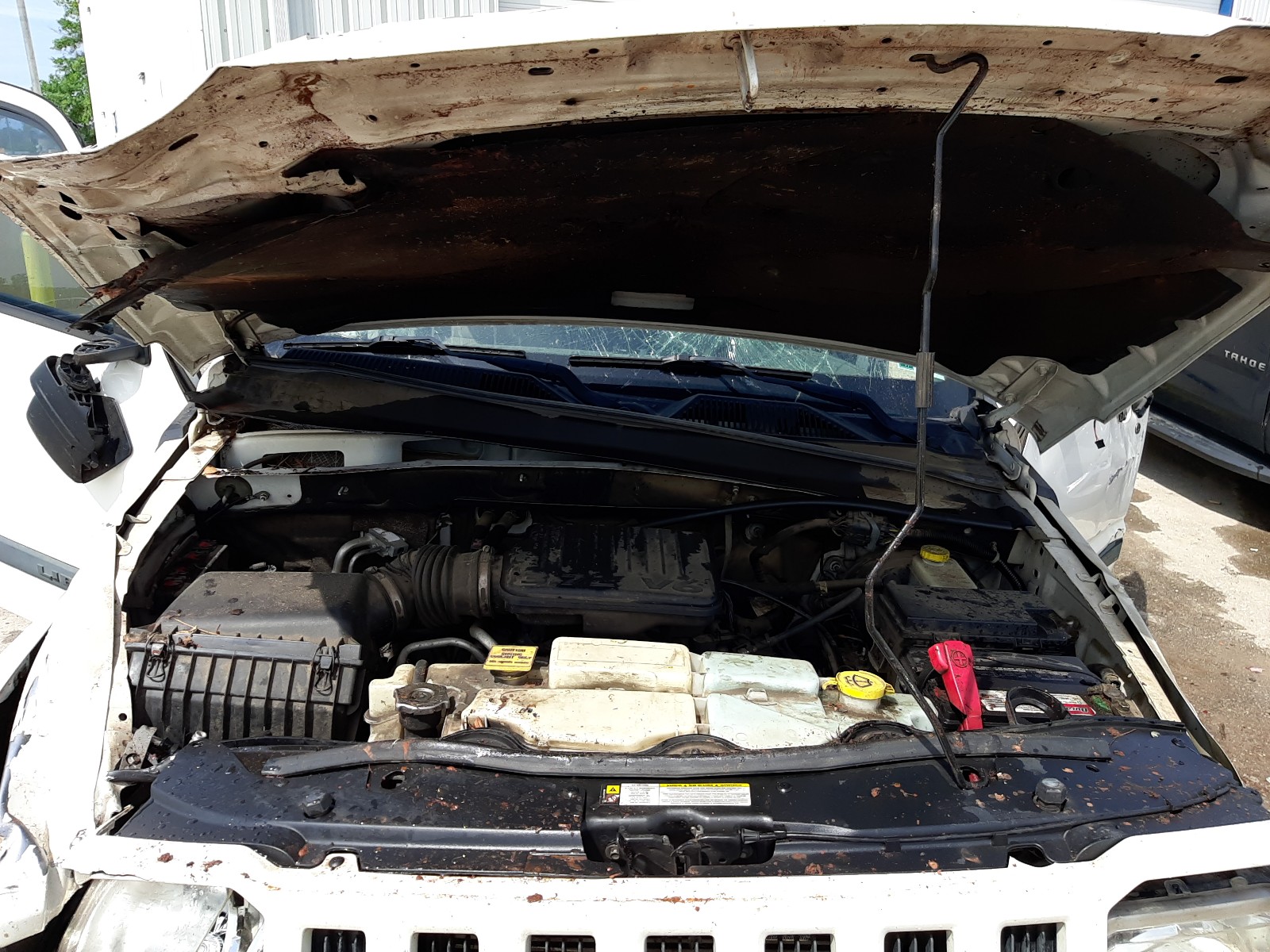 Photo 7 from auction – 2008 JEEP LIBERTY SP with VIN 1J8GN28K58W106205