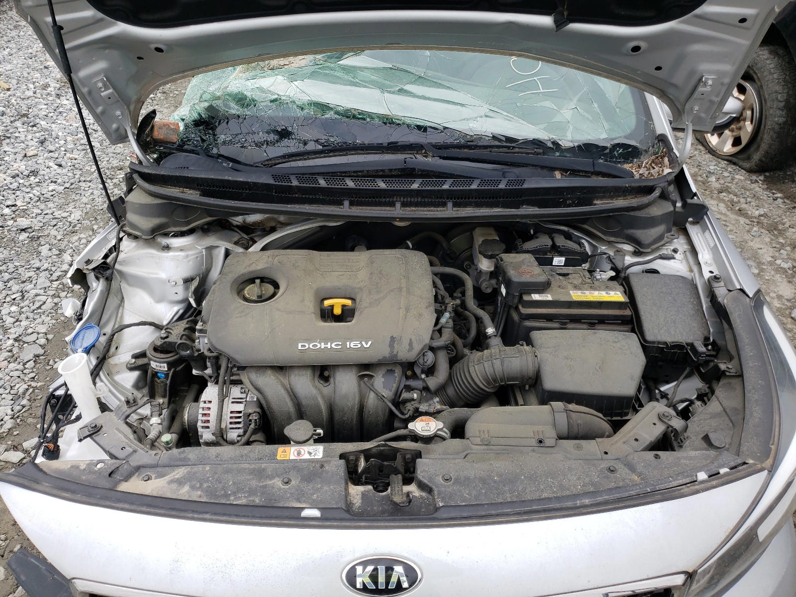 Photo 7 from auction – 2017 KIA FORTE LX with VIN 3KPFK4A75HE010002