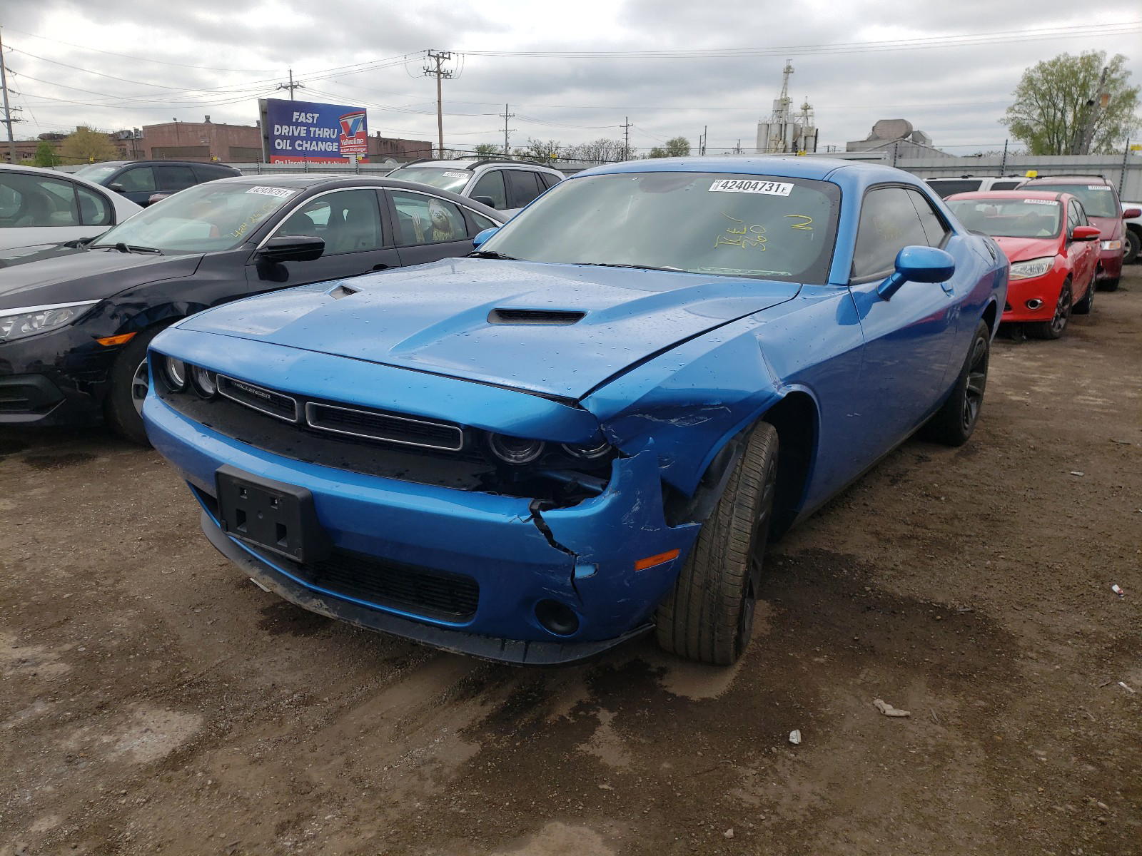 Photo 2 from auction – 2019 DODGE CHALLENGER with VIN 2C3CDZAG1KH677532