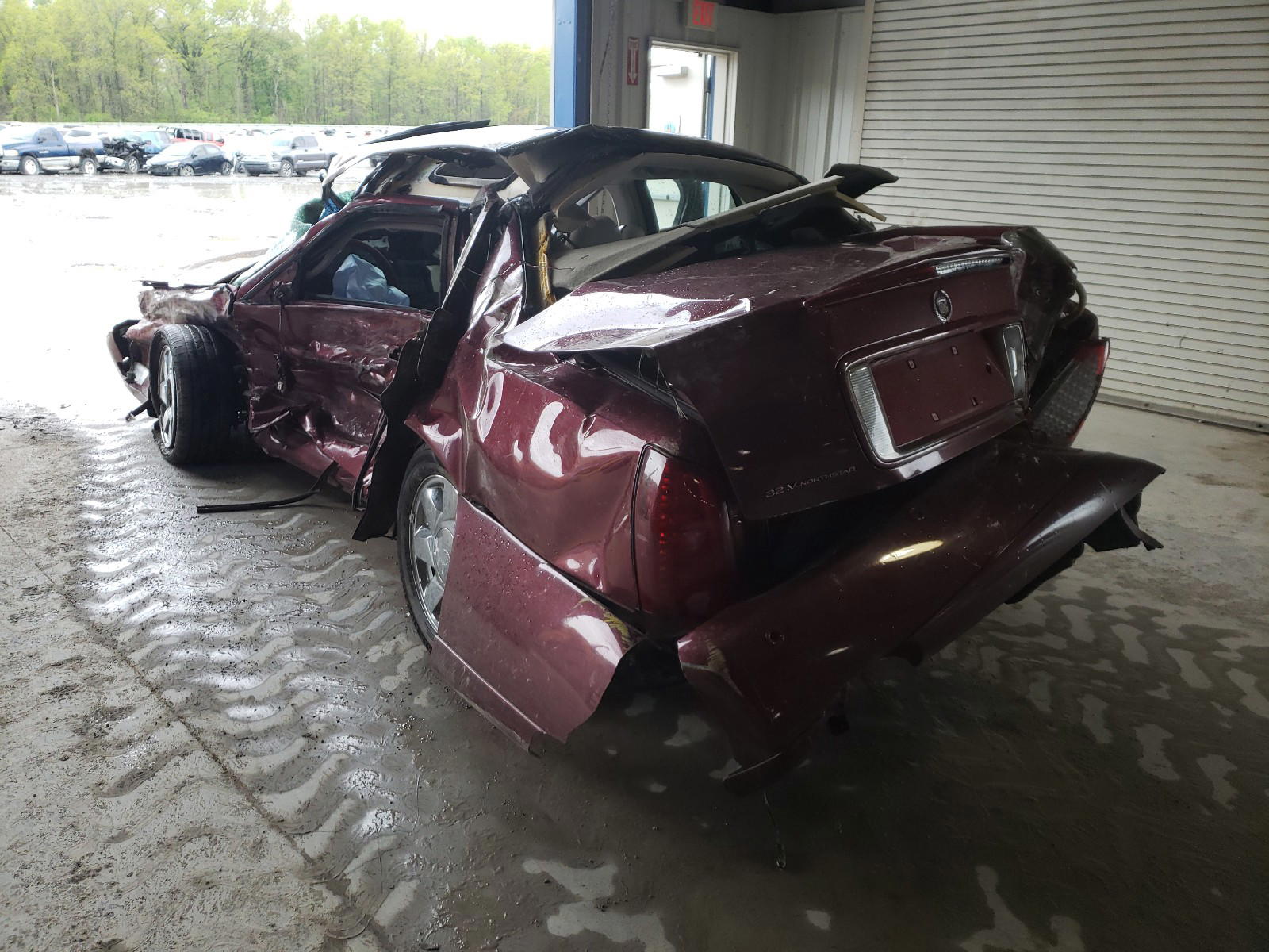 Photo 3 from auction – 2000 CADILLAC DEVILLE DT with VIN 1G6KF5499YU225795
