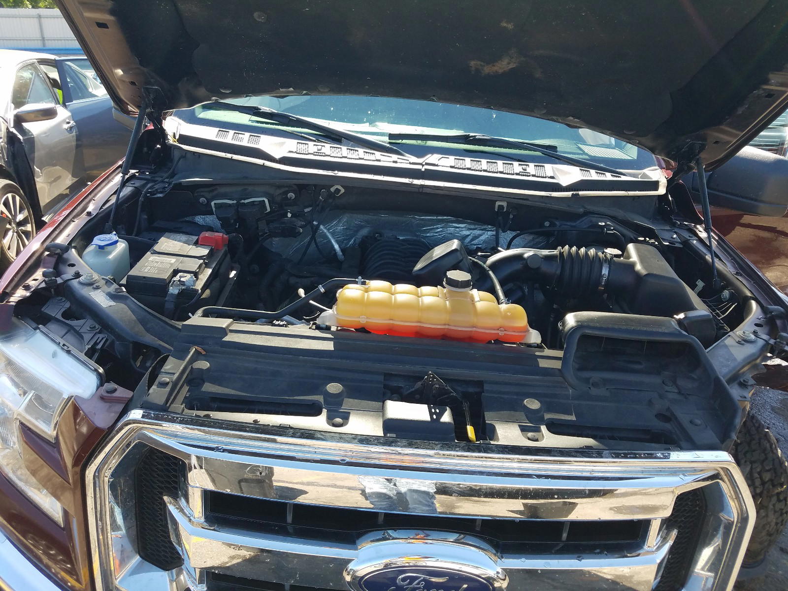 Photo 7 from auction – 2015 FORD F150 SUPER with VIN 1FTFW1EF2FFA92746