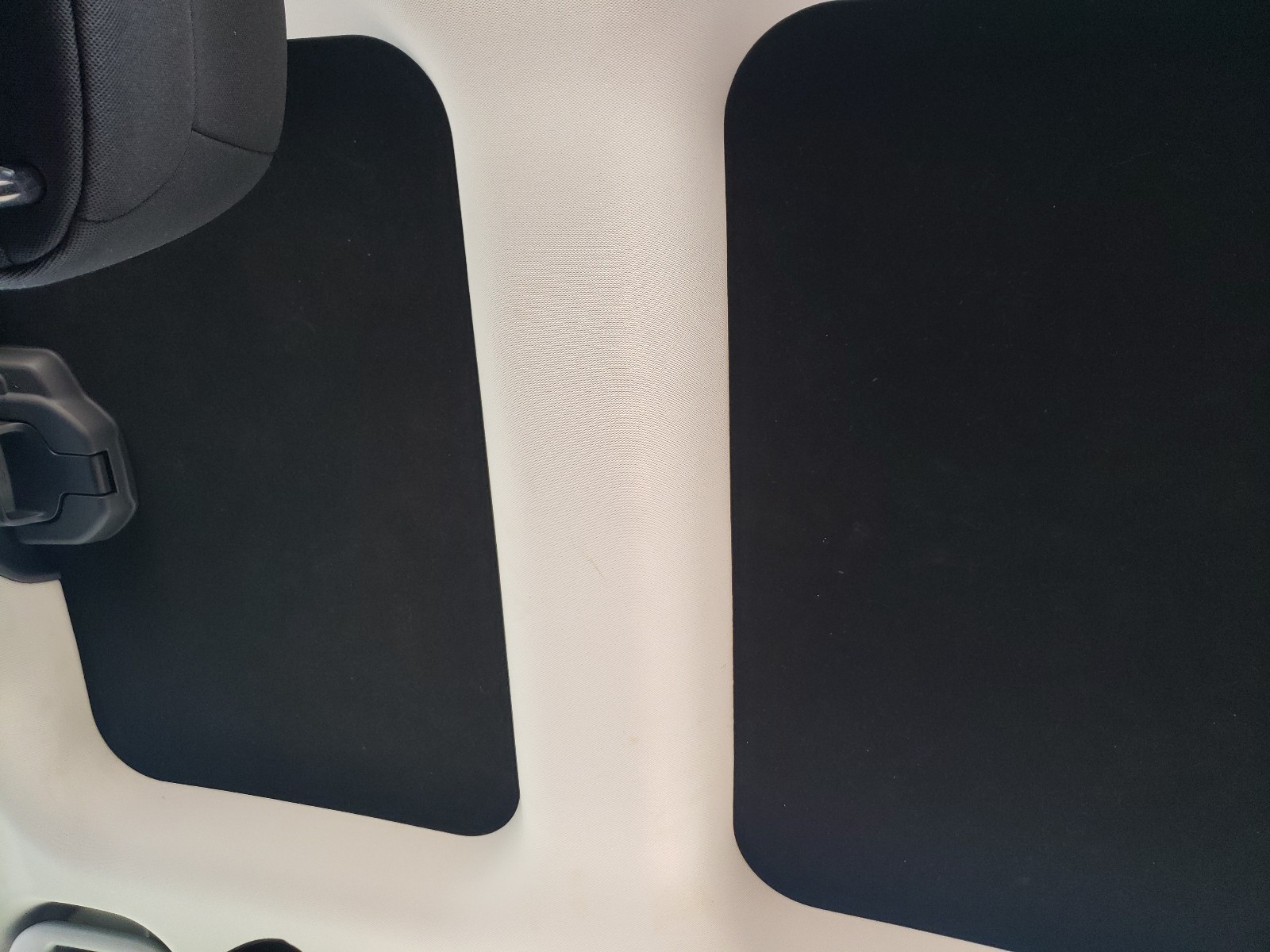 Photo 9 from auction – 2018 JEEP RENEGADE S with VIN ZACCJBAB3JPH58707