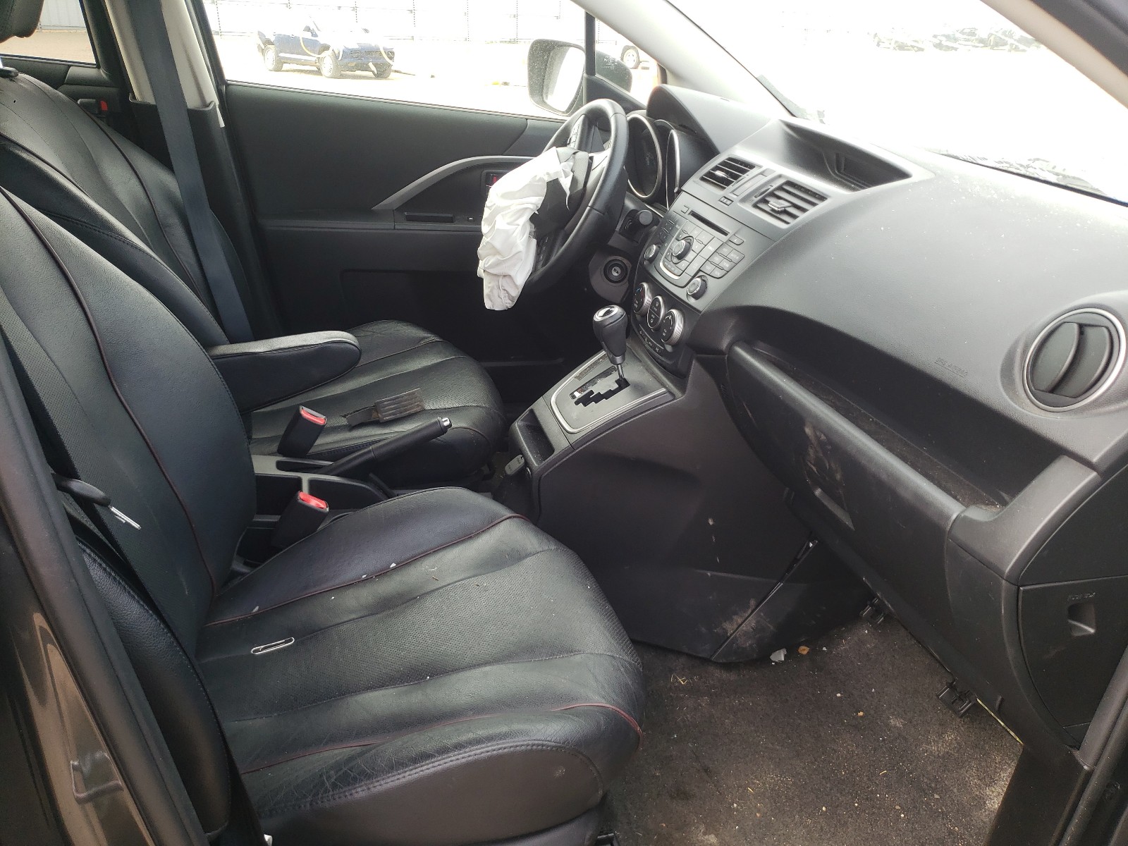 Photo 5 from auction – 2017 MAZDA 5 GRAND TO with VIN JM1CW2DL4H0193065