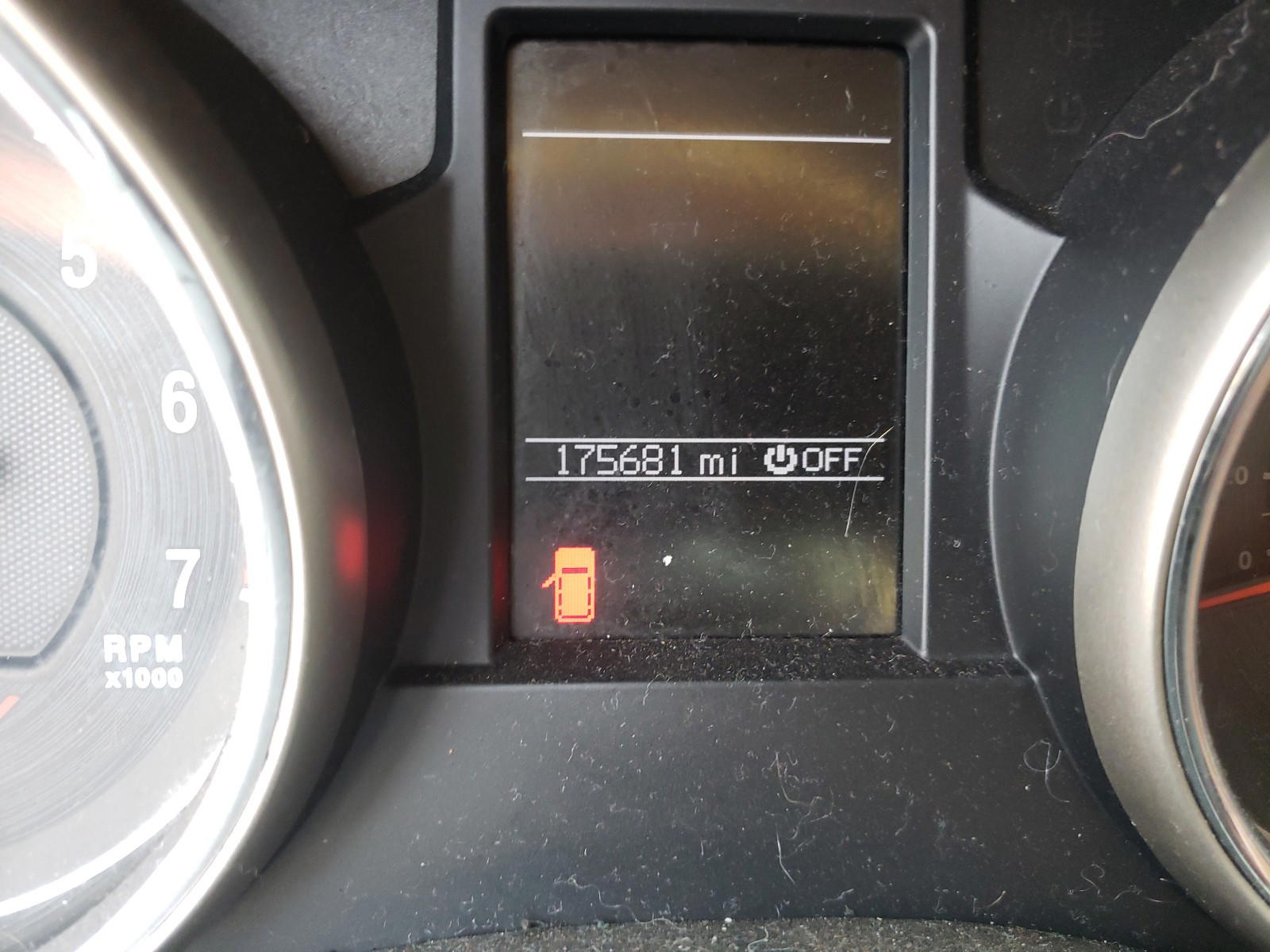 Photo 8 from auction – 2011 JEEP GRAND CHER with VIN 1J4RR6GT3BC607652