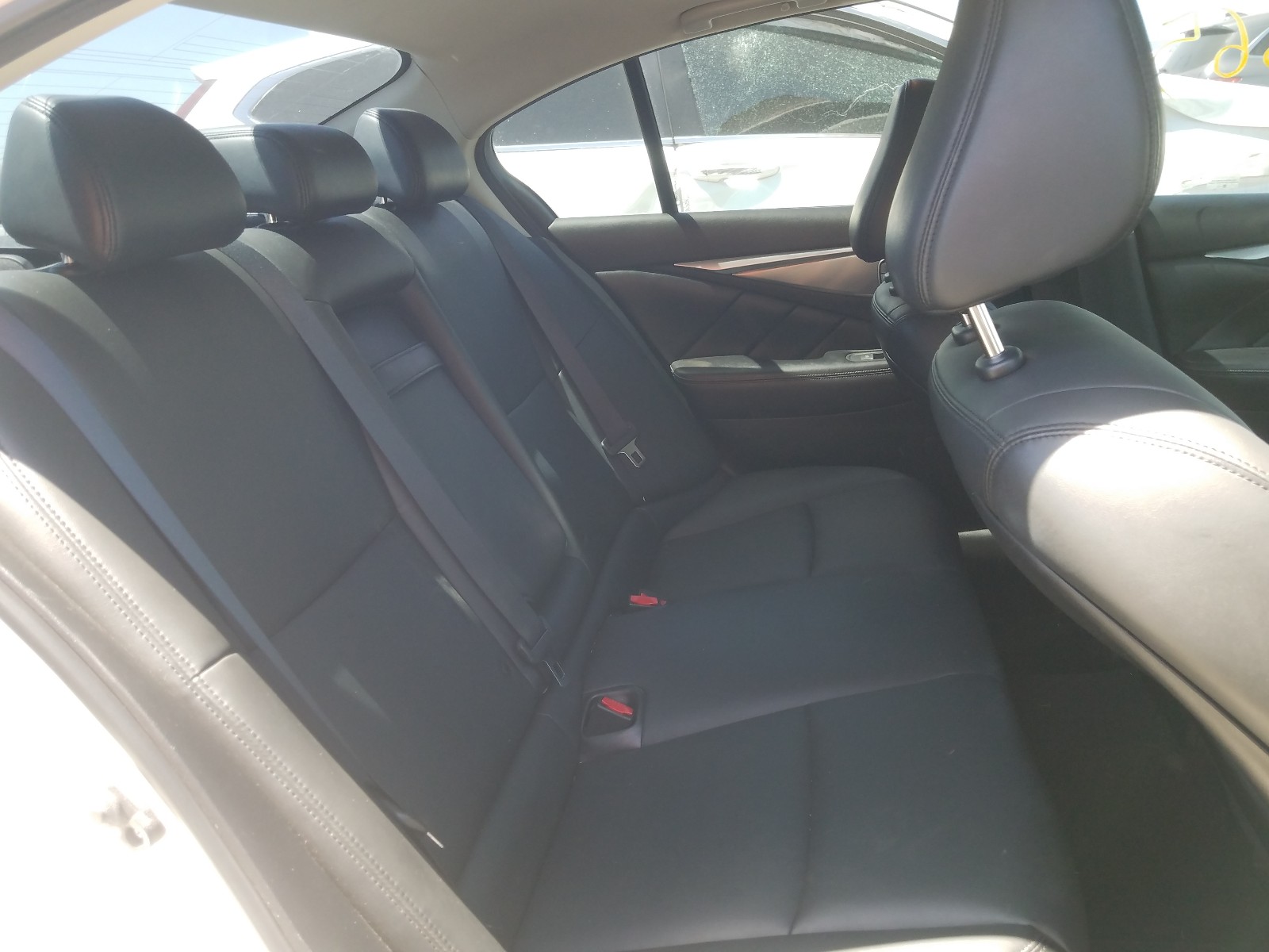 Photo 6 from auction – 2015 INFINITI Q50 BASE with VIN JN1BV7AP6FM353698