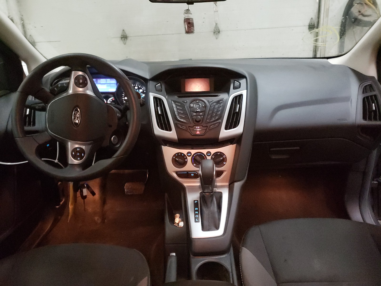 صورة رقم 9 من المزاد - 2014 FORD FOCUS SE مع VIN 1FADP3K2XEL206984