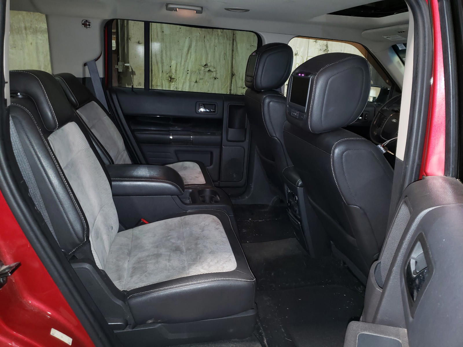 Photo 6 from auction – 2011 FORD FLEX LIMIT with VIN 2FMHK6DT6BBD27780