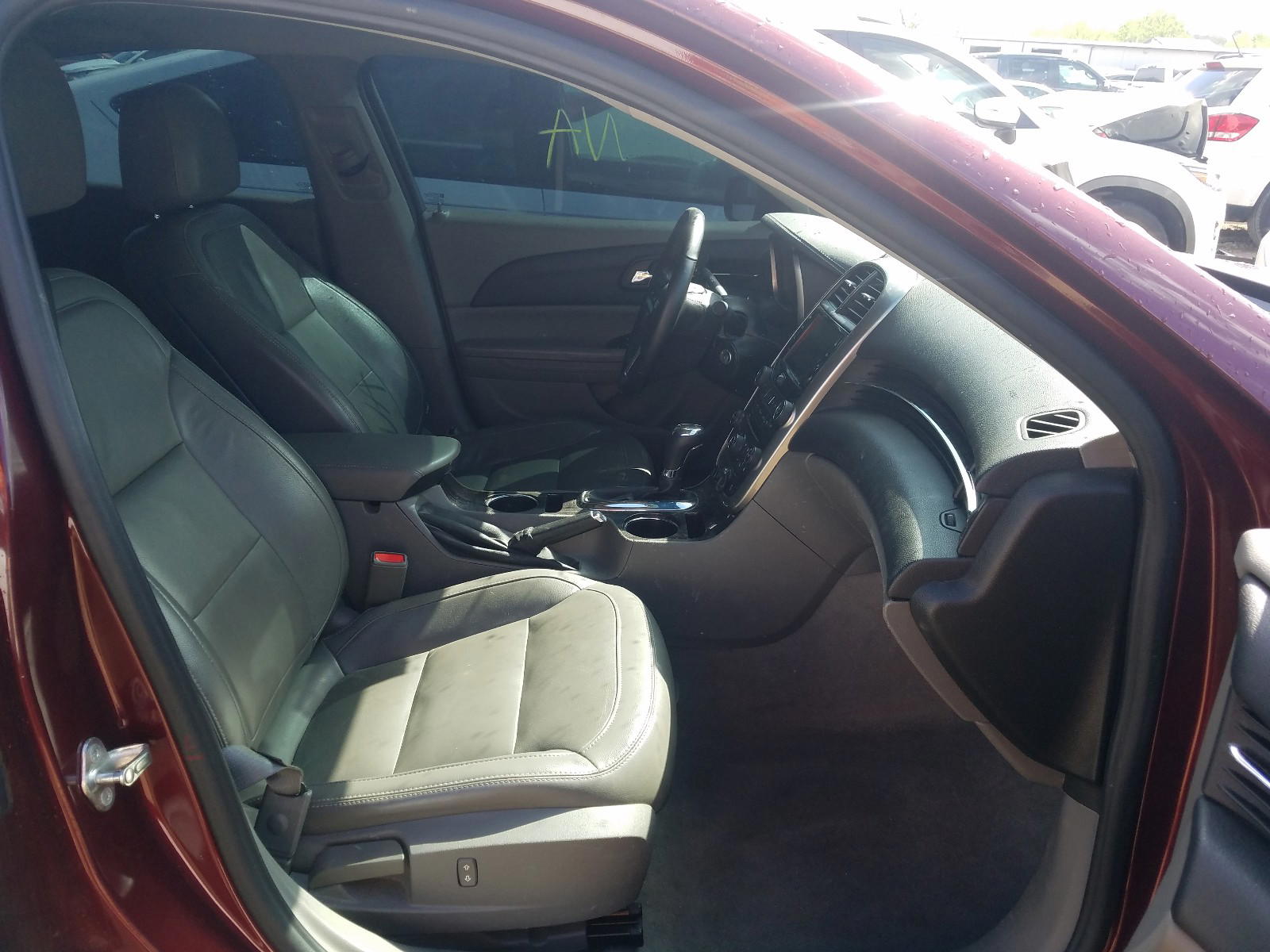 Photo 5 from auction – 2015 CHEVROLET MALIBU 2LT with VIN 1G11D5SL9FF213945