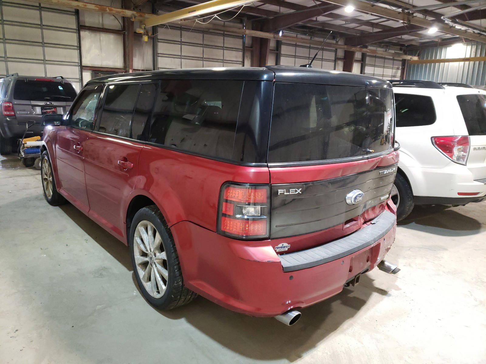 Photo 3 from auction – 2011 FORD FLEX LIMIT with VIN 2FMHK6DT6BBD27780