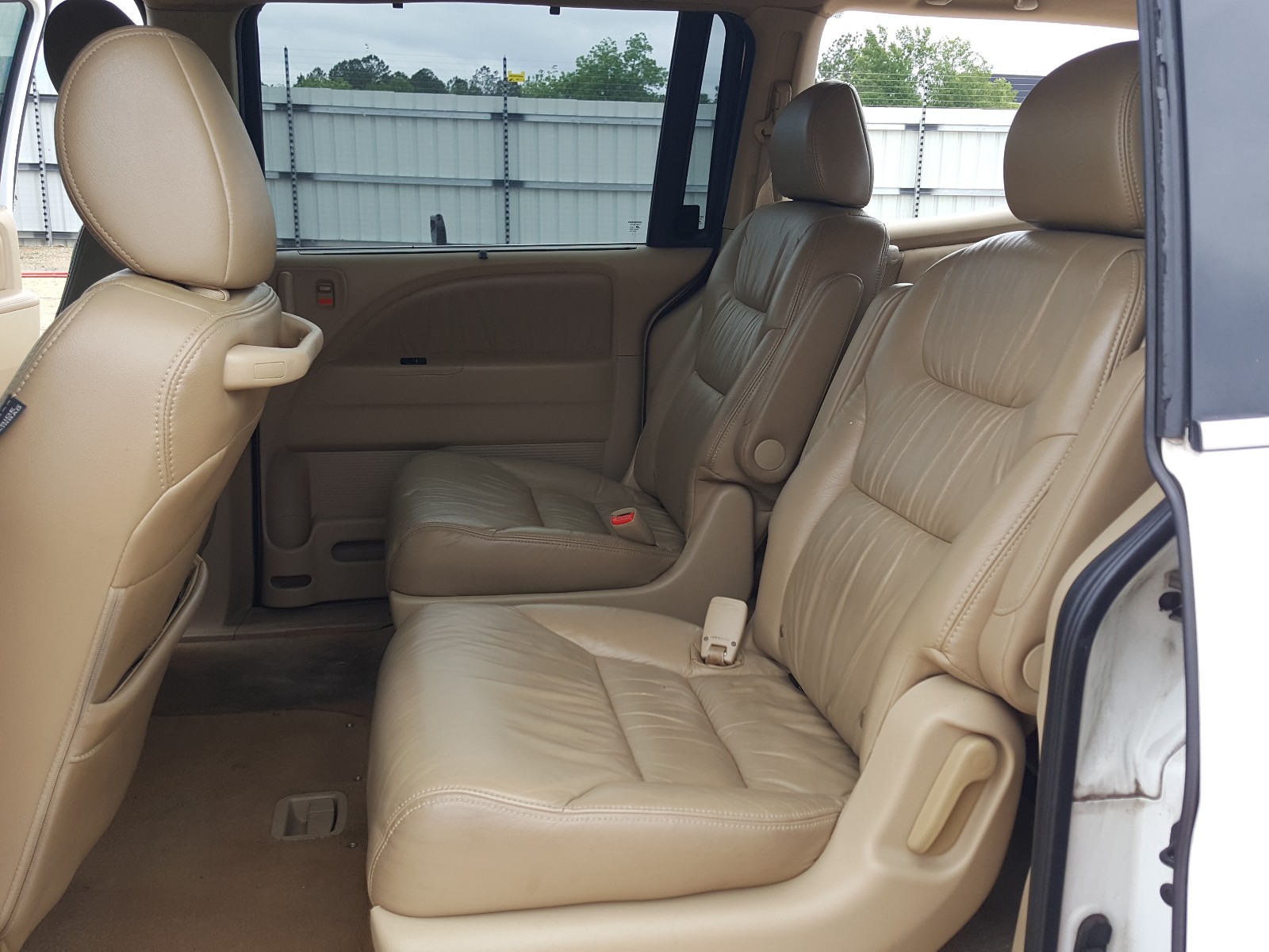 Photo 6 from auction – 2008 HONDA ODYSSEY TO with VIN 5FNRL38918B007409