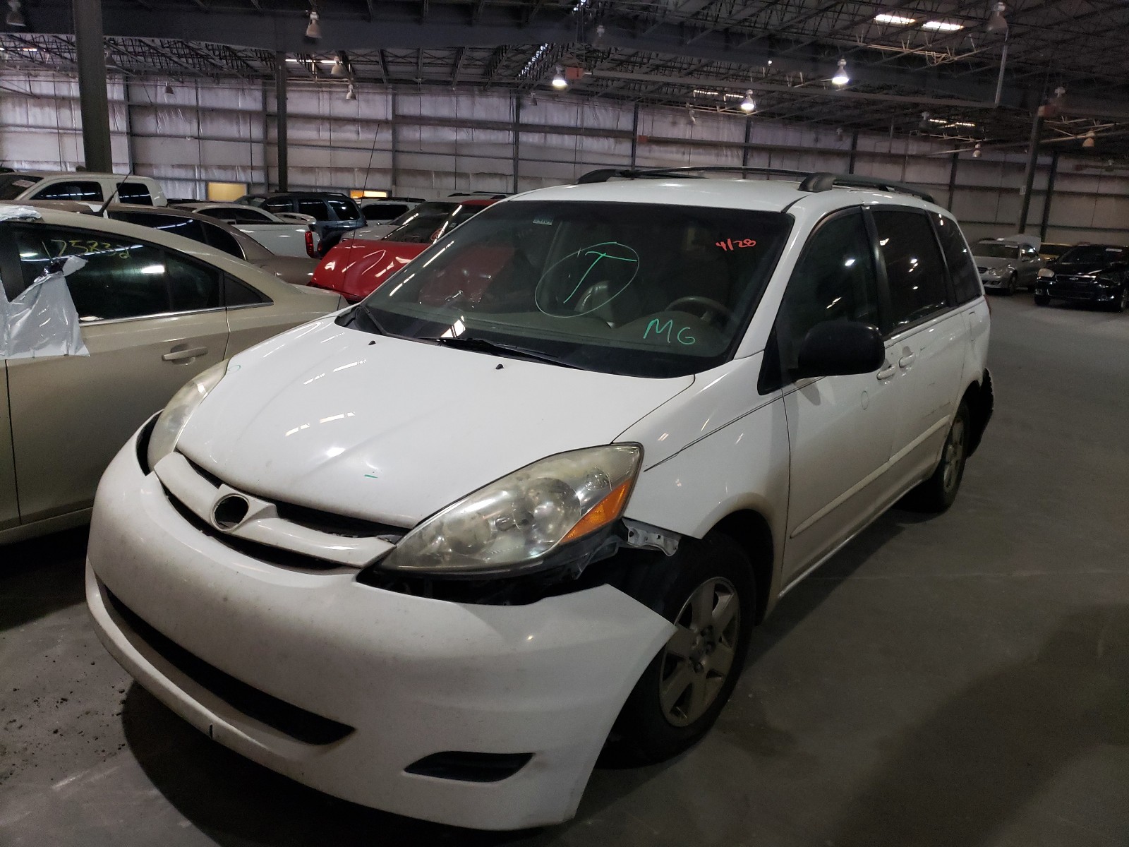 Photo 2 from auction – 2007 TOYOTA SIENNA with VIN 5TDZK23C57S003213