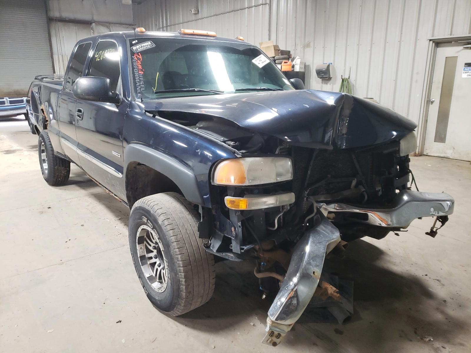 GMC SIERRA K25 2007 with VIN 1GTHK29D27E187480 - Photo from auction