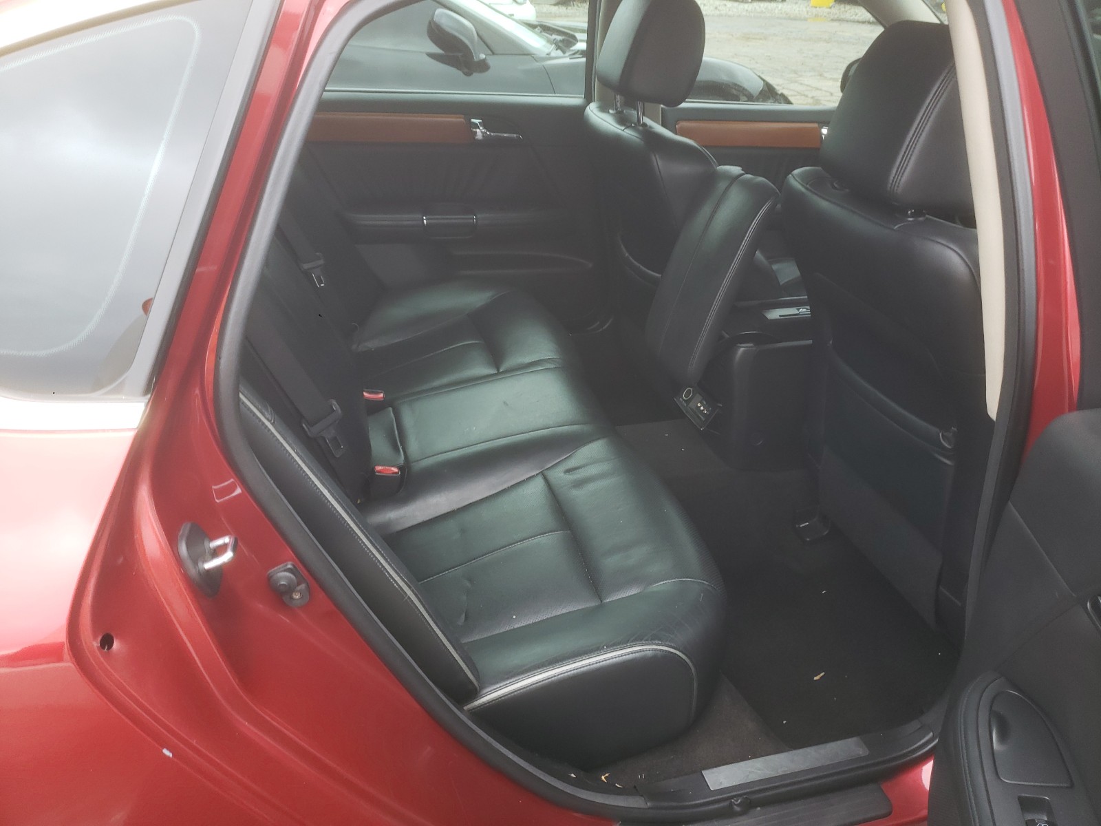 Photo 6 from auction – 2006 INFINITI M45 BASE with VIN JNKBY01E36M205615