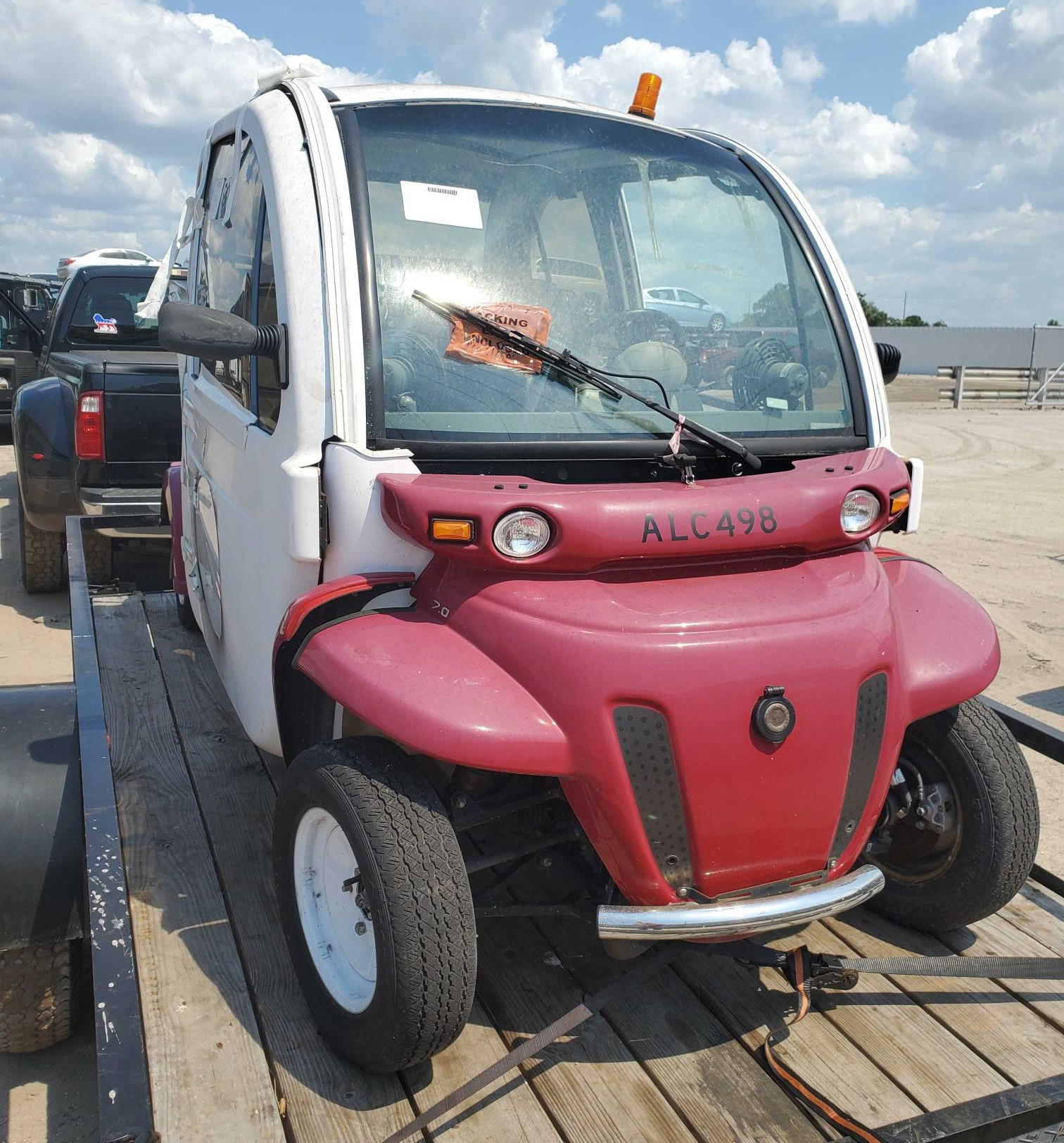 GLOBAL ELECTRIC MOTORS E4 2011 with VIN 5ASGRHA45BF053003 - Photo from auction