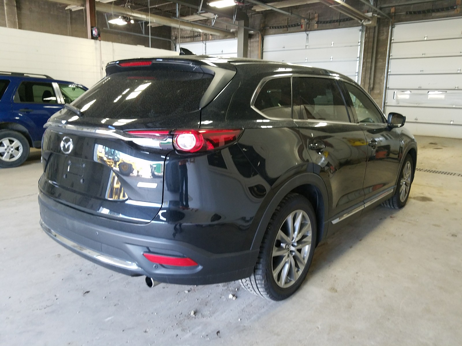 Photo 4 from auction – 2019 MAZDA CX-9 GRAND with VIN JM3TCBDY8K0317261
