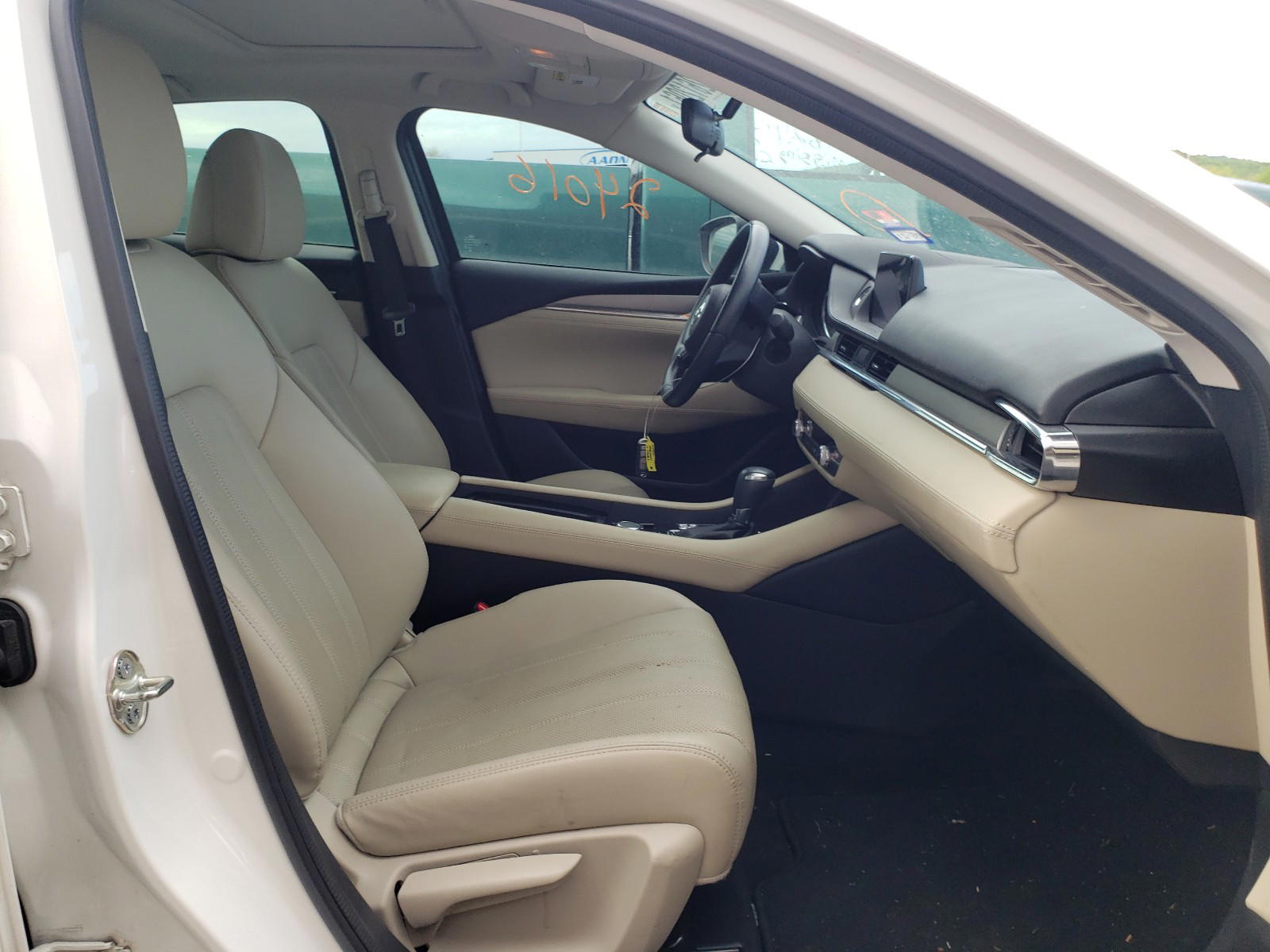 Photo 5 from auction – 2018 MAZDA 6 TOURING with VIN JM1GL1VM2J1305843