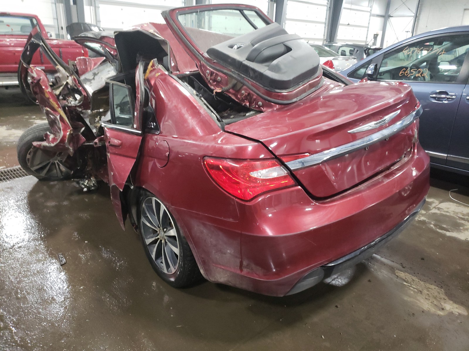 Photo 3 from auction – 2014 CHRYSLER 200 TOURIN with VIN 1C3CCBBG2EN180347