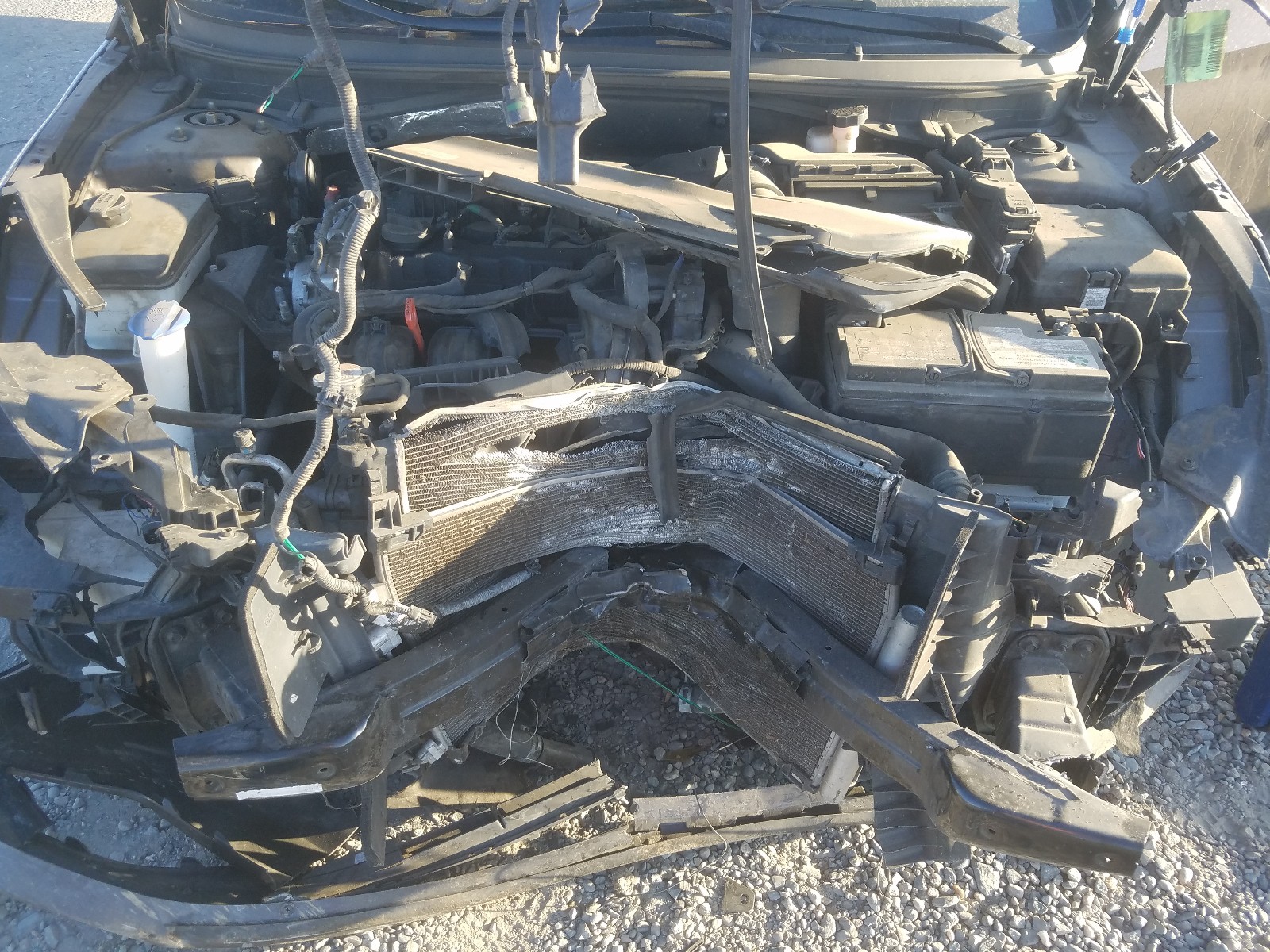 Photo 7 from auction – 2016 HYUNDAI SONATA SE with VIN 5NPE24AF5GH408307