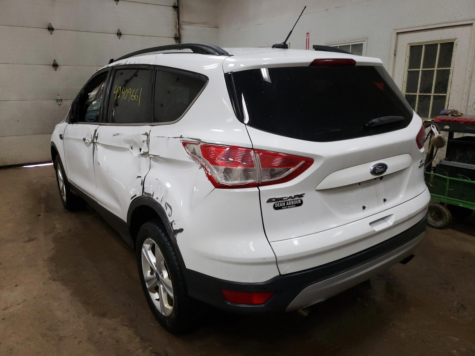 Photo 3 from auction – 2014 FORD ESCAPE SE with VIN 1FMCU9G96EUE50211