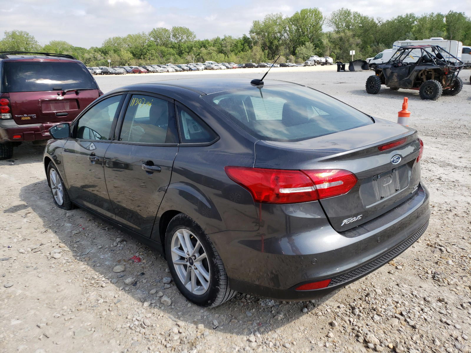 Photo 3 from auction – 2015 FORD FOCUS SE with VIN 1FADP3F21FL219862