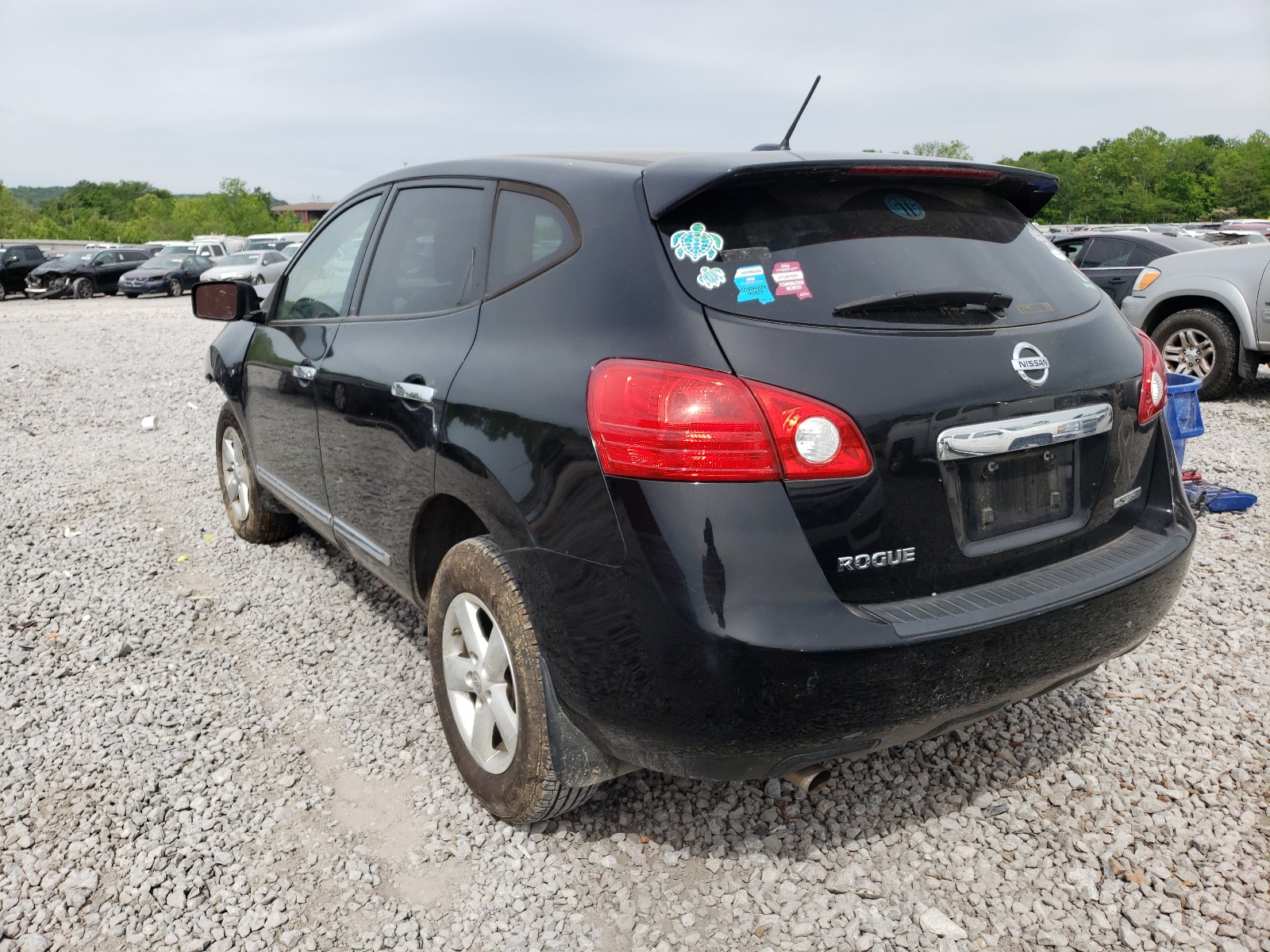 Photo 3 from auction – 2013 NISSAN ROGUE S with VIN JN8AS5MT2DW020922