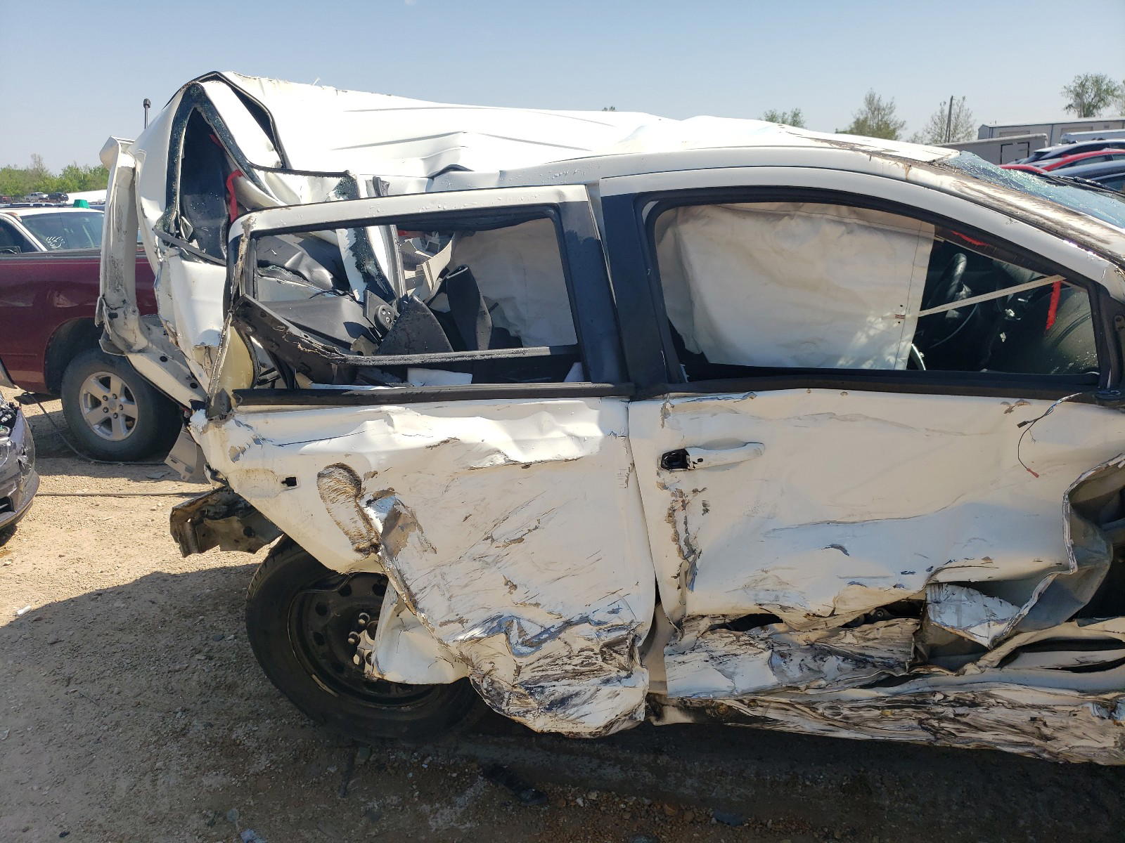 Photo 9 from auction – 2015 DODGE JOURNEY SE with VIN 3C4PDCAB5FT746735