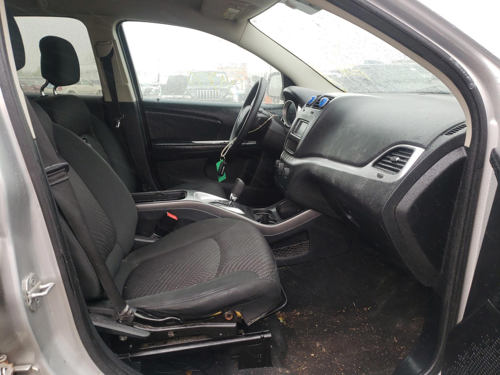 Photo 5 from auction – 2012 DODGE JOURNEY SX with VIN 3C4PDCBG6CT141435