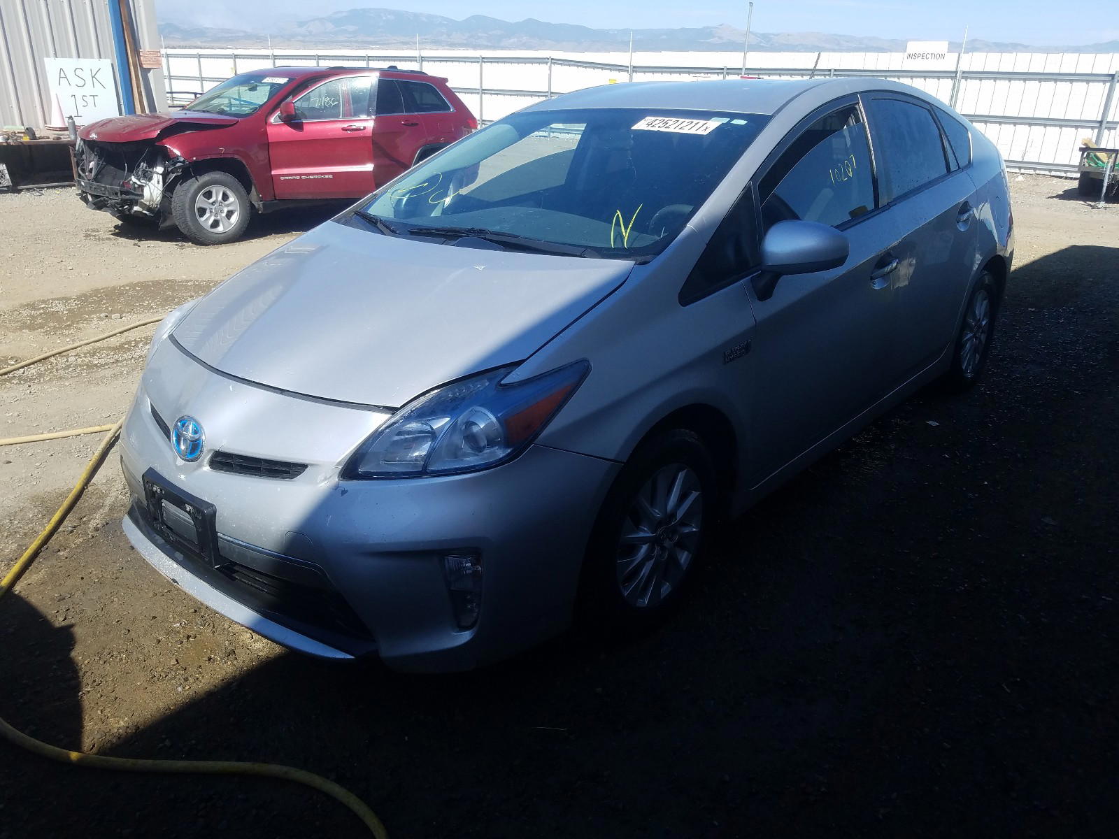 Photo 2 from auction – 2013 TOYOTA PRIUS PLUG with VIN JTDKN3DP8D3037367