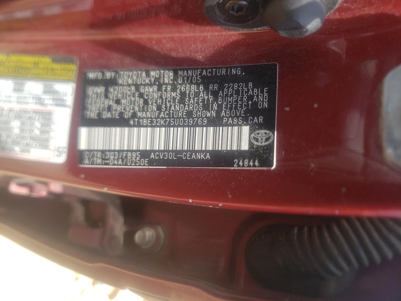 Photo 10 from auction – 2005 TOYOTA CAMRY LE with VIN 4T1BE32K75U039769