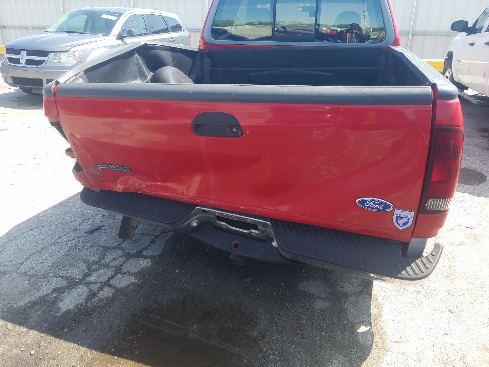 Photo 9 from auction – 1997 FORD F150 with VIN 1FTDX1764VKA61764