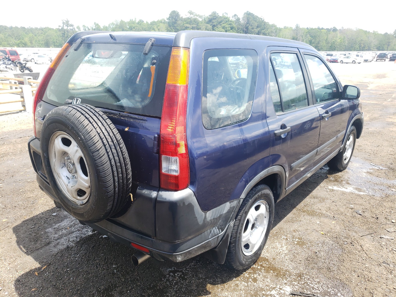 Photo 4 from auction – 2003 HONDA CR-V LX with VIN SHSRD68403U101785
