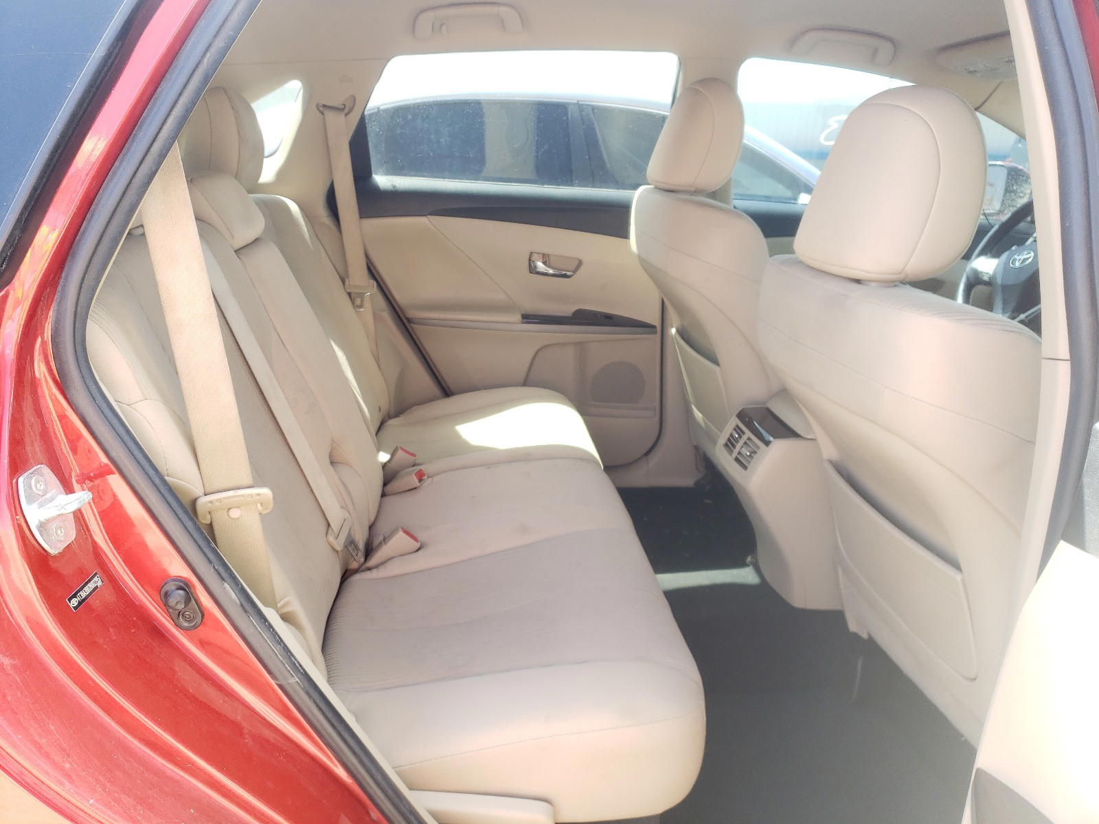 Photo 6 from auction – 2011 TOYOTA VENZA with VIN 4T3BA3BB2BU022957
