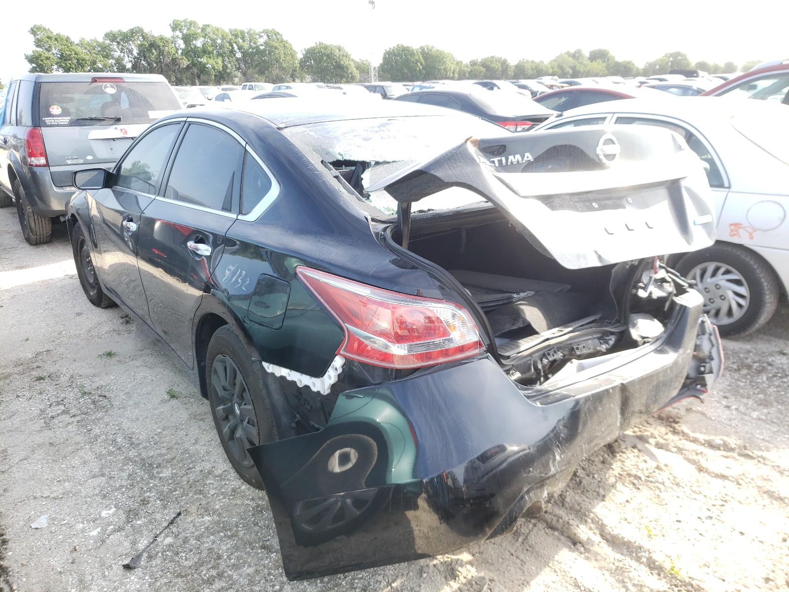 Photo 3 from auction – 2013 NISSAN ALTIMA 2.5 with VIN 1N4AL3AP2DC163090