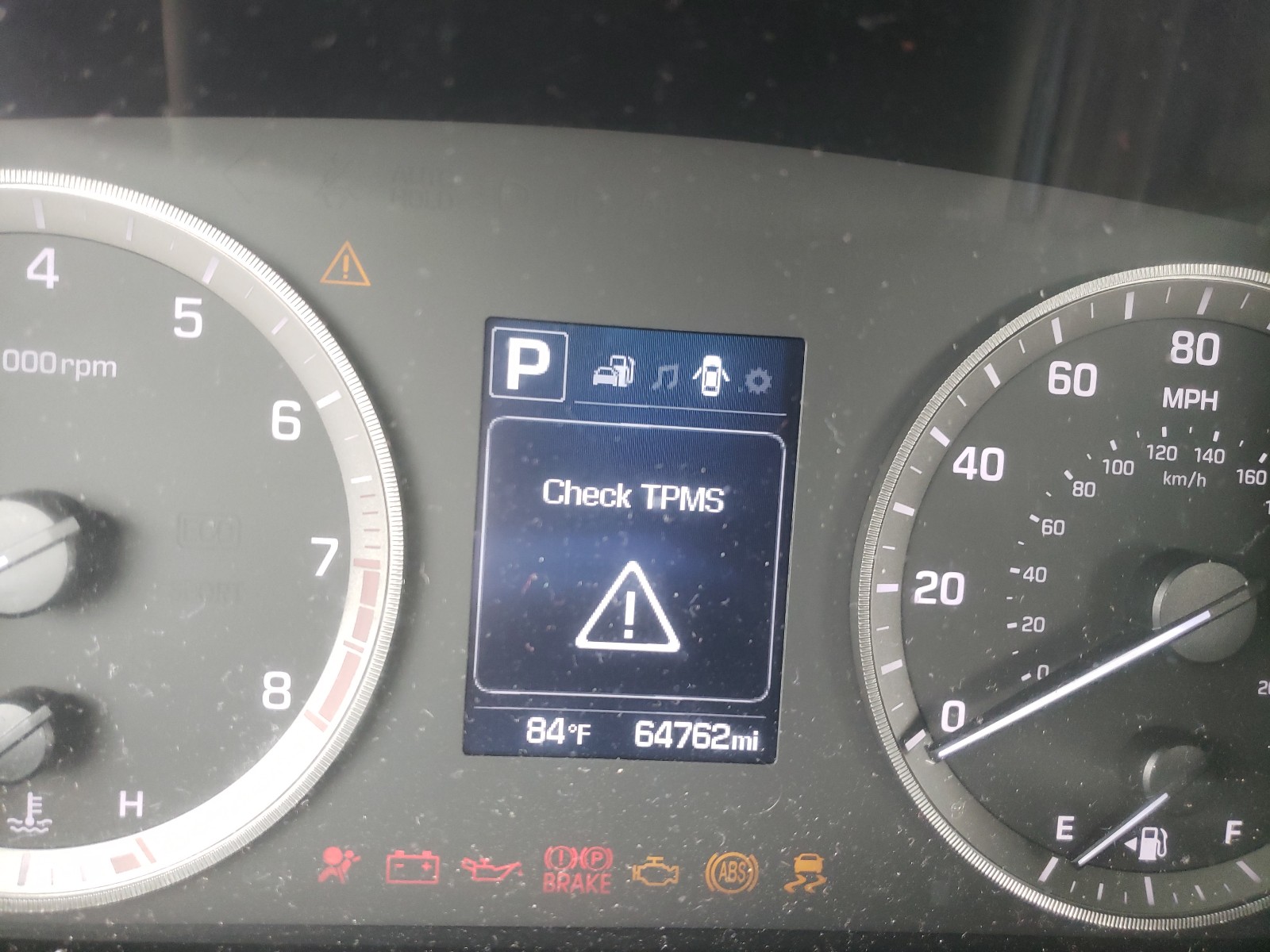 Photo 8 from auction – 2016 HYUNDAI SONATA SPO with VIN 5NPE34AF6GH272914