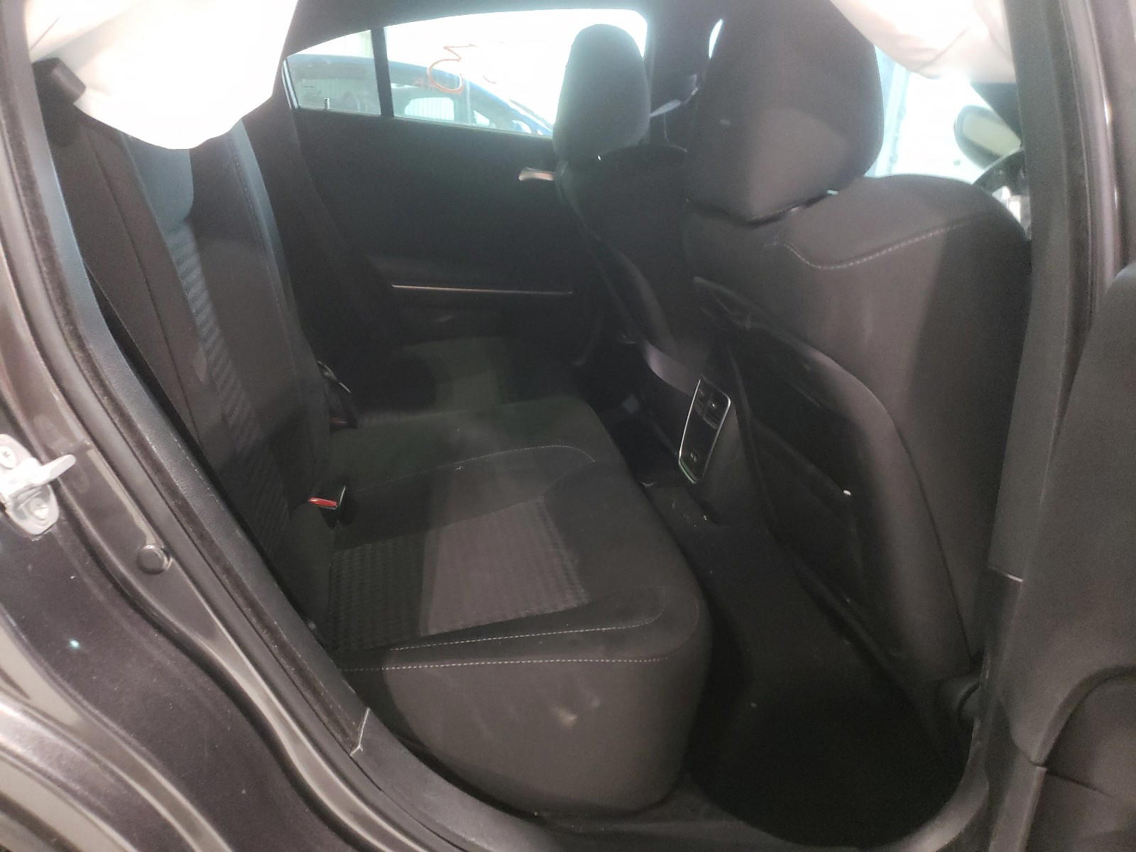 Photo 6 from auction – 2019 DODGE CHARGER R/ with VIN 2C3CDXCT4KH575656