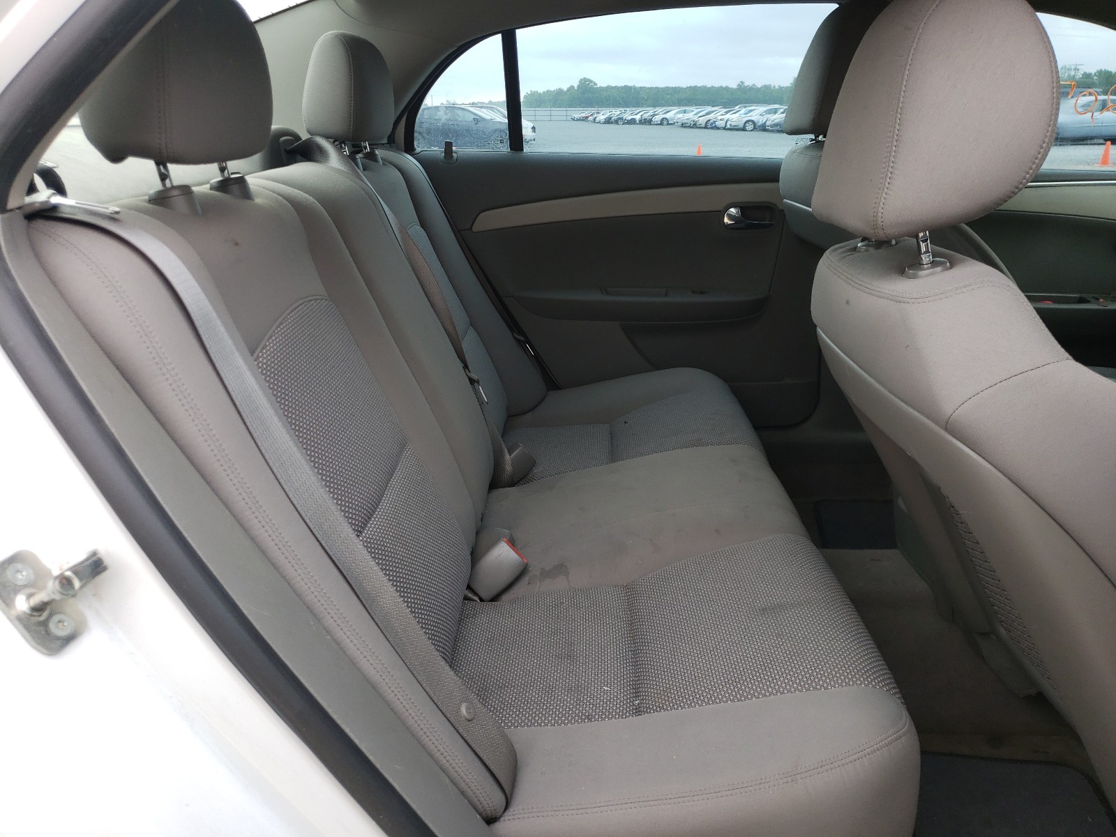 Photo 6 from auction – 2012 CHEVROLET MALIBU LS with VIN 1G1ZA5EU8CF393592