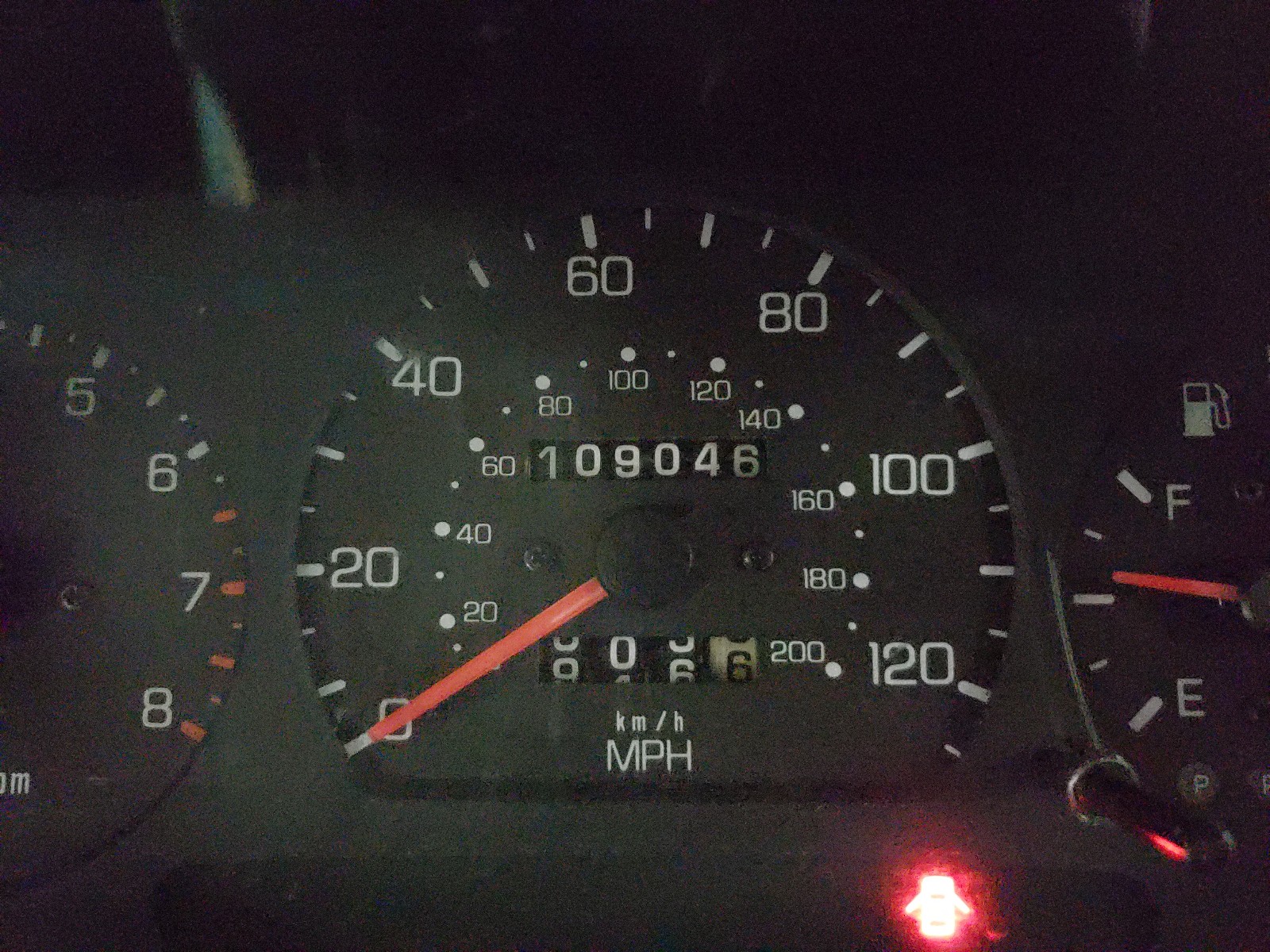 Photo 8 from auction – 2000 KIA SPORTAGE with VIN KNDJB723XY5671544
