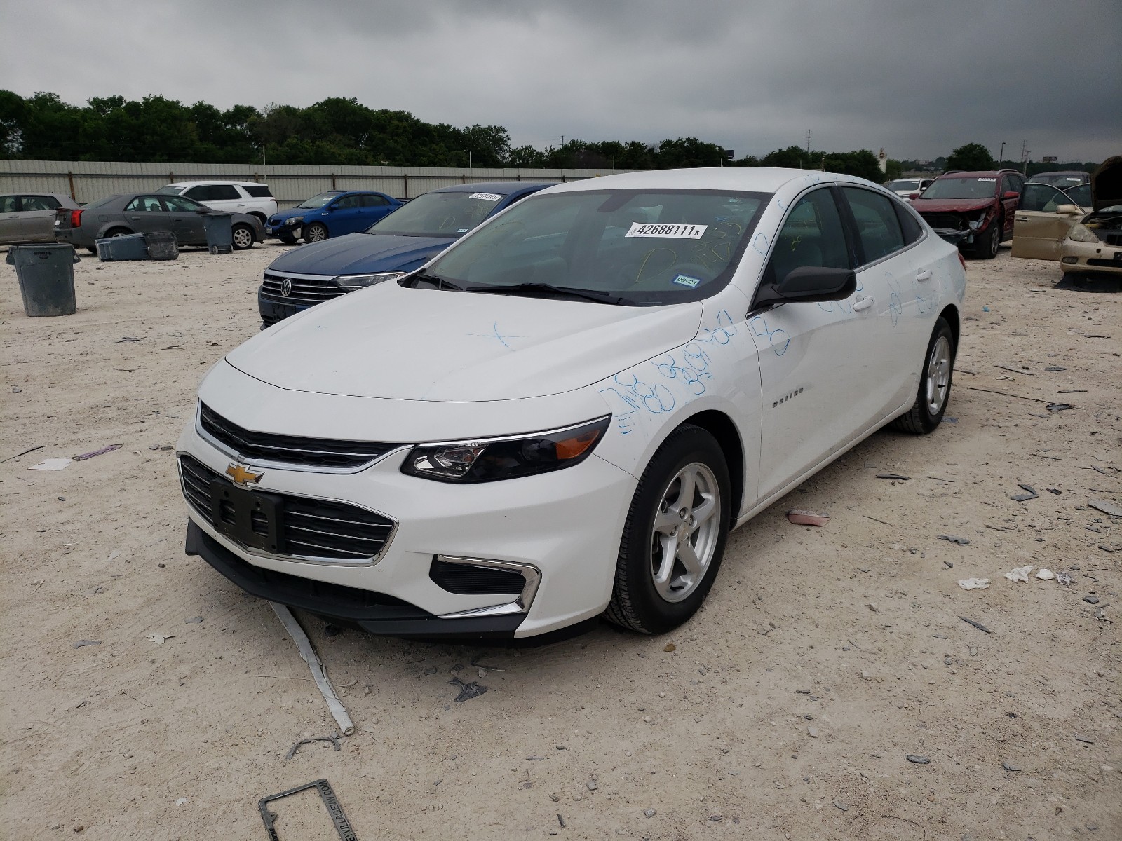 Photo 2 from auction – 2018 CHEVROLET MALIBU LS with VIN 1G1ZB5ST5JF253747