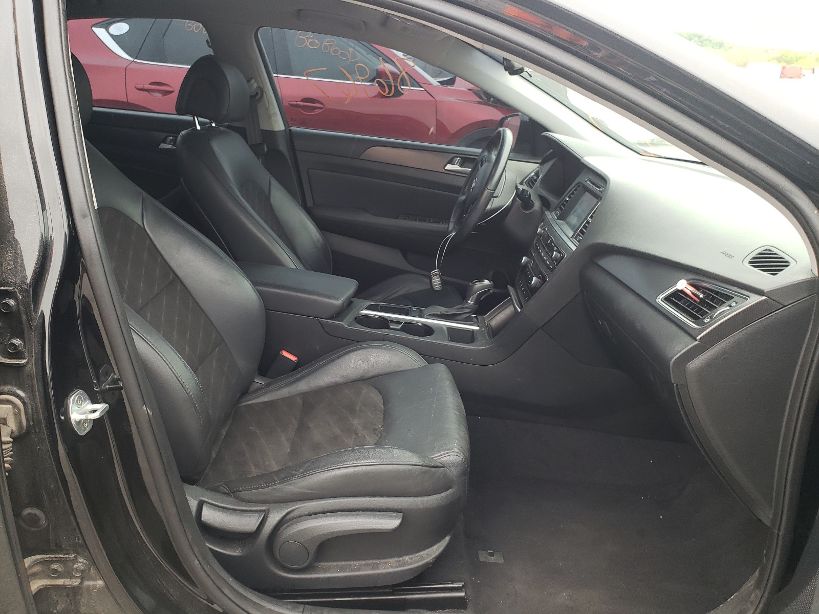 Photo 5 from auction – 2016 HYUNDAI SONATA SPO with VIN 5NPE34AF6GH432175