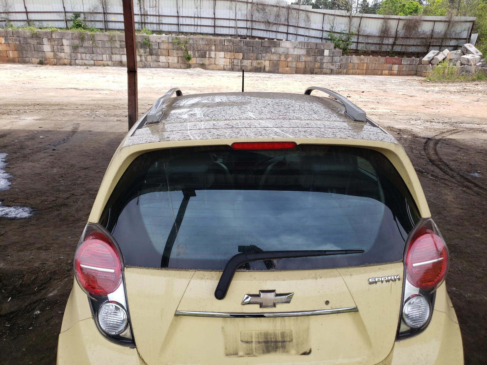 Photo 9 from auction – 2014 CHEVROLET SPARK 2LT with VIN KL8CF6S90EC583601