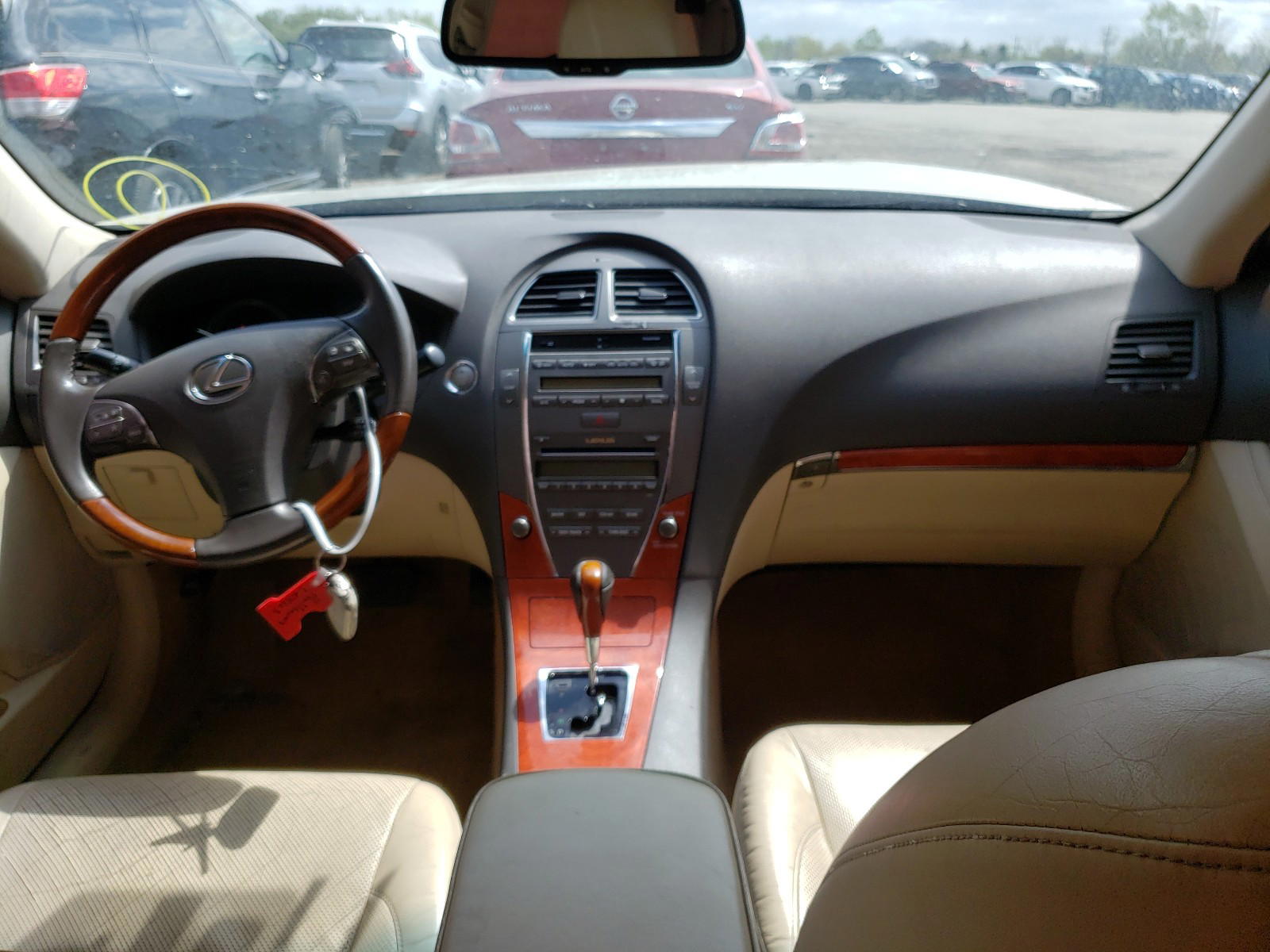Photo 9 from auction – 2011 LEXUS ES 350 with VIN JTHBK1EG0B2428879