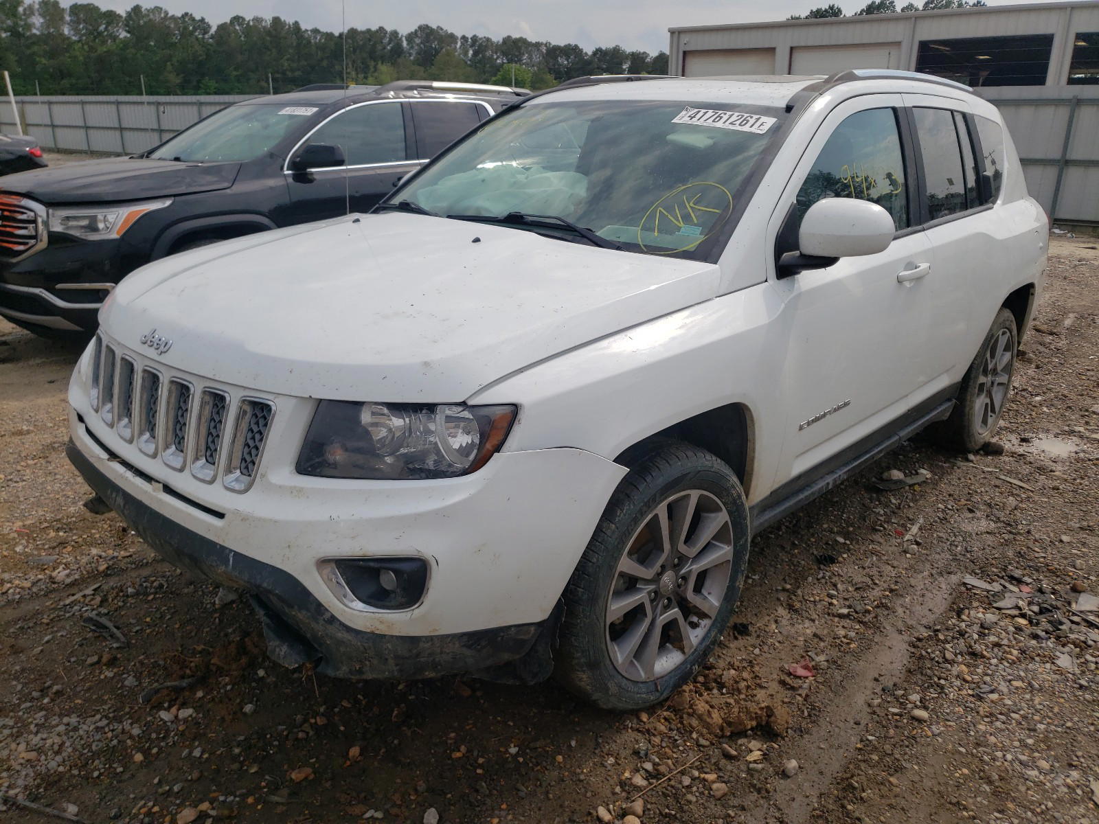 Photo 2 from auction – 2016 JEEP COMPASS LA with VIN 1C4NJCEA6GD574773