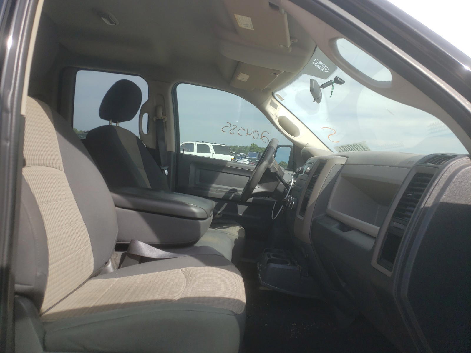 Photo 5 from auction – 2012 DODGE RAM 1500 S with VIN 1C6RD6FP2CS289952
