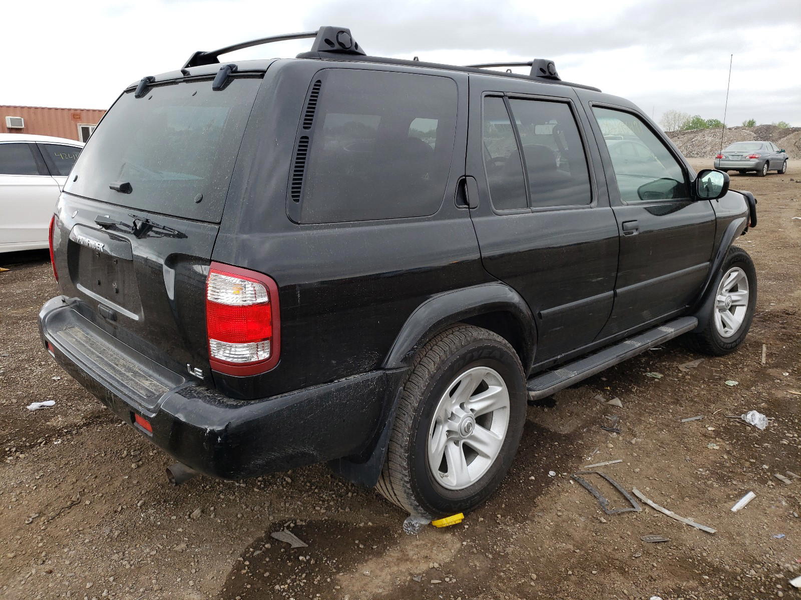 Photo 4 from auction – 2003 NISSAN PATHFINDER with VIN JN8DR09Y63W803403